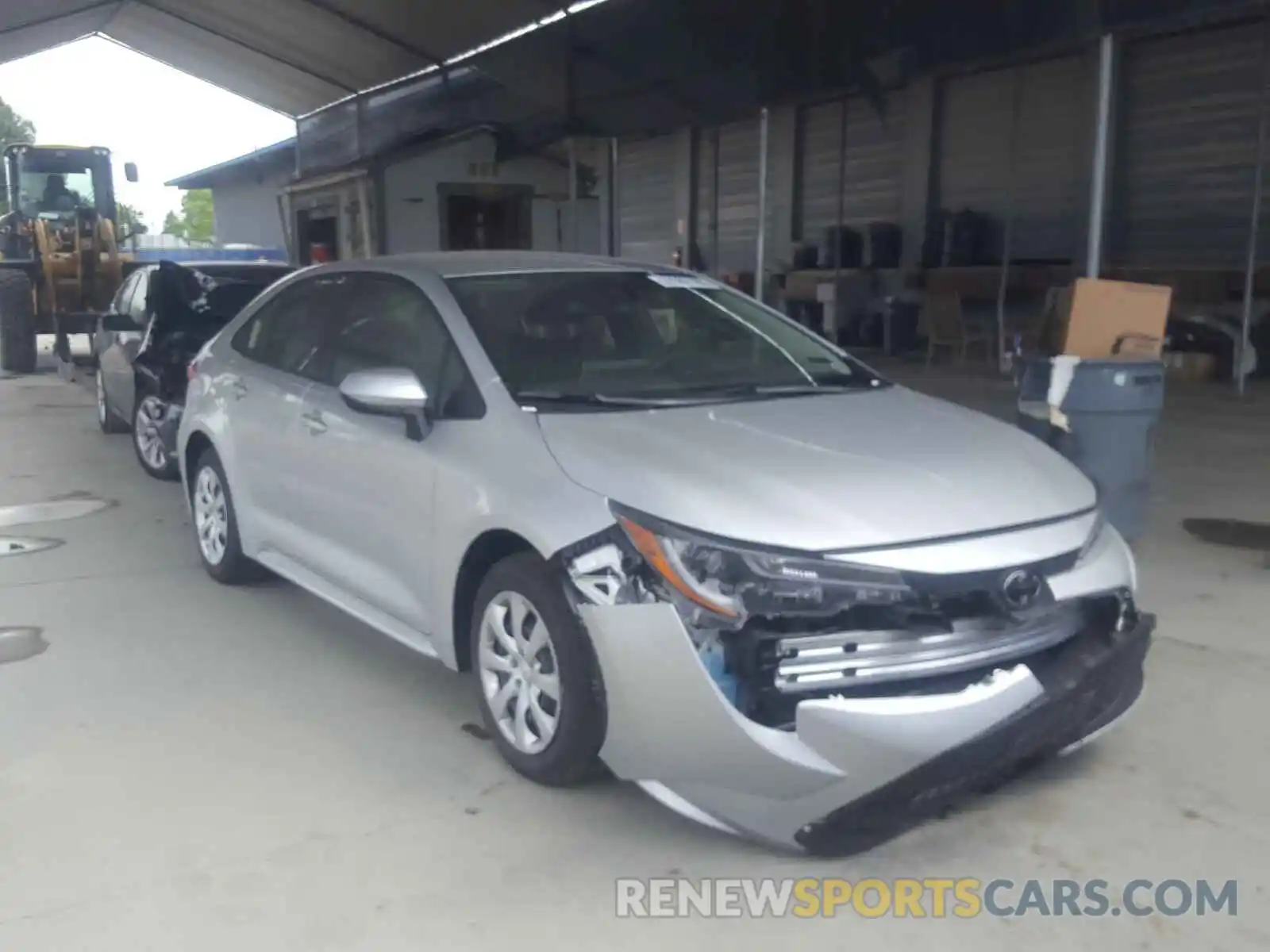 1 Photograph of a damaged car JTDEPRAE1LJ050498 TOYOTA COROLLA 2020