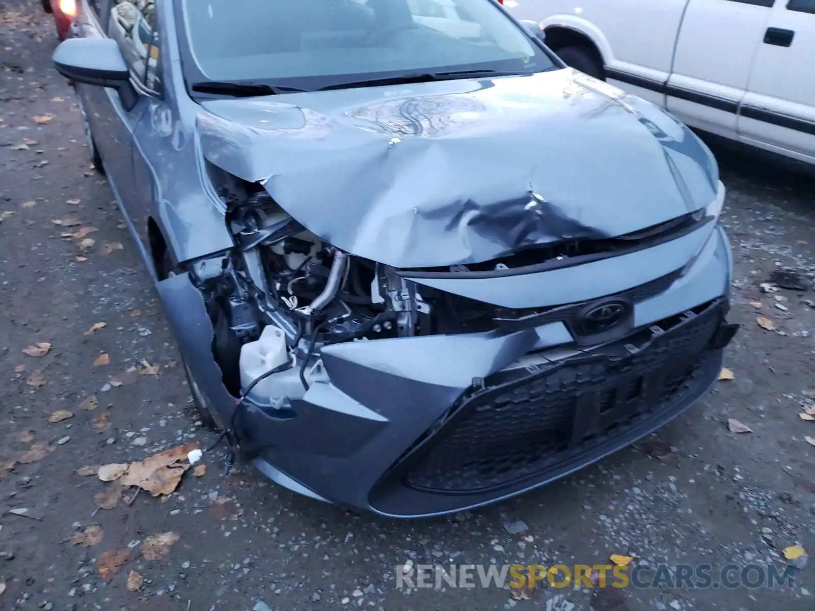 9 Photograph of a damaged car JTDEPRAE1LJ051473 TOYOTA COROLLA 2020