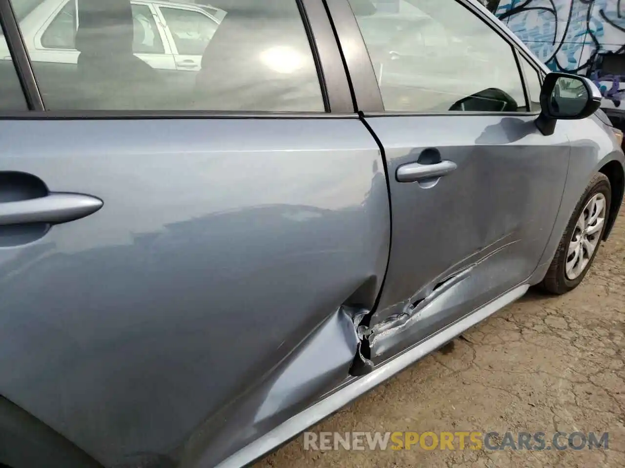 9 Photograph of a damaged car JTDEPRAE1LJ051652 TOYOTA COROLLA 2020