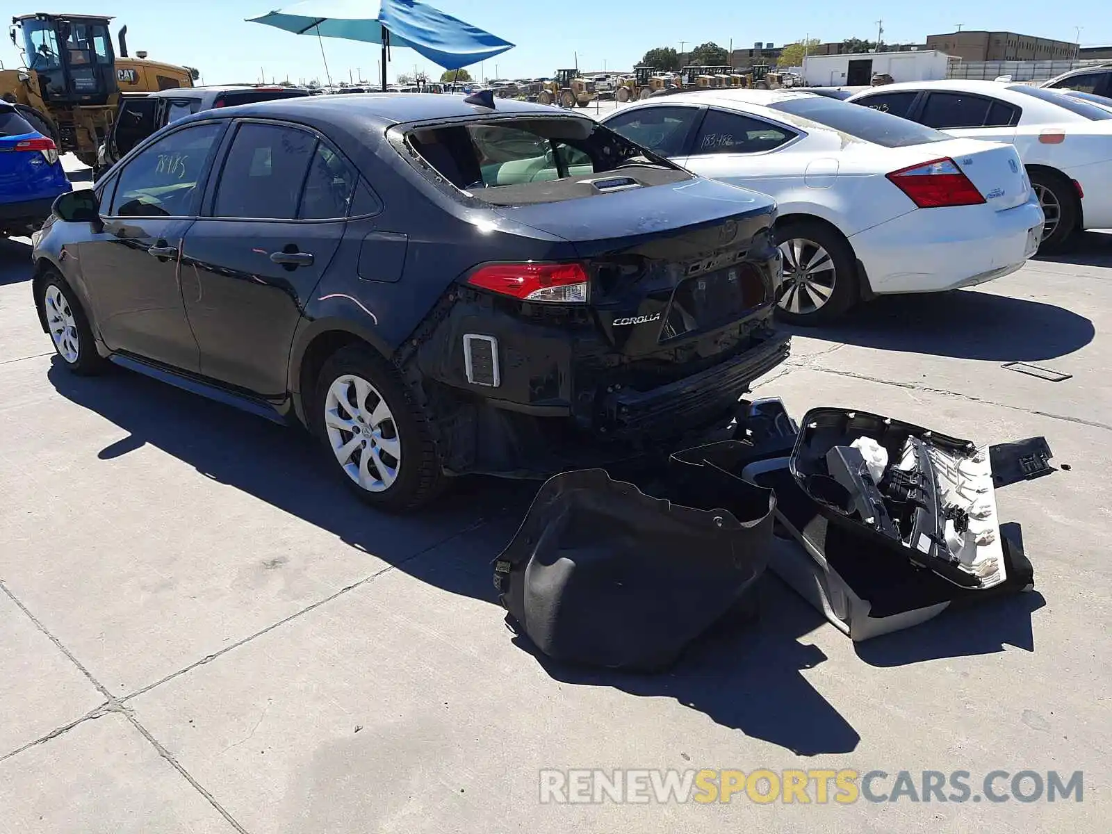 3 Photograph of a damaged car JTDEPRAE1LJ052431 TOYOTA COROLLA 2020