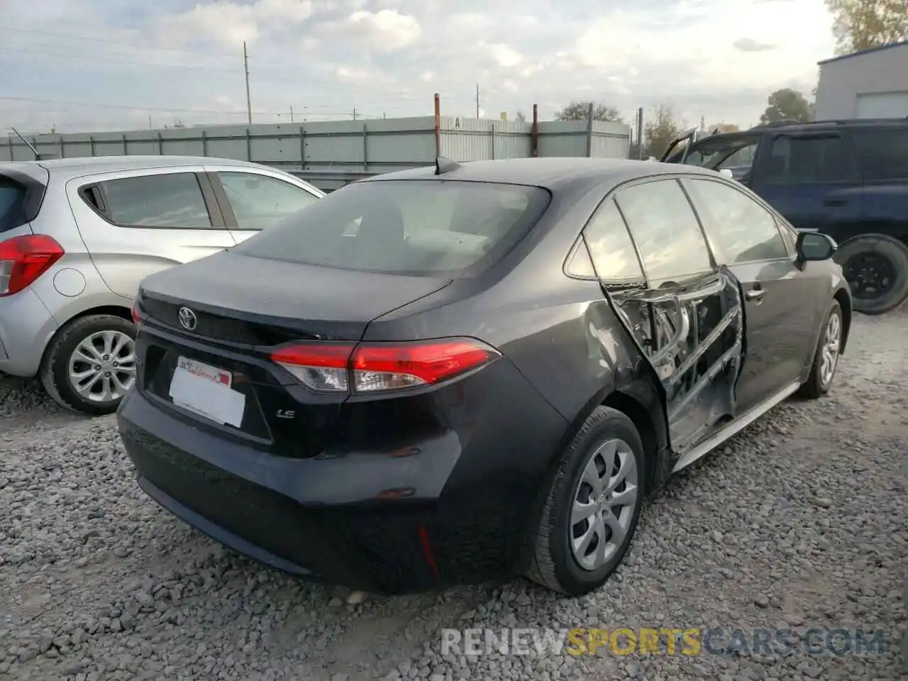 4 Photograph of a damaged car JTDEPRAE1LJ052686 TOYOTA COROLLA 2020