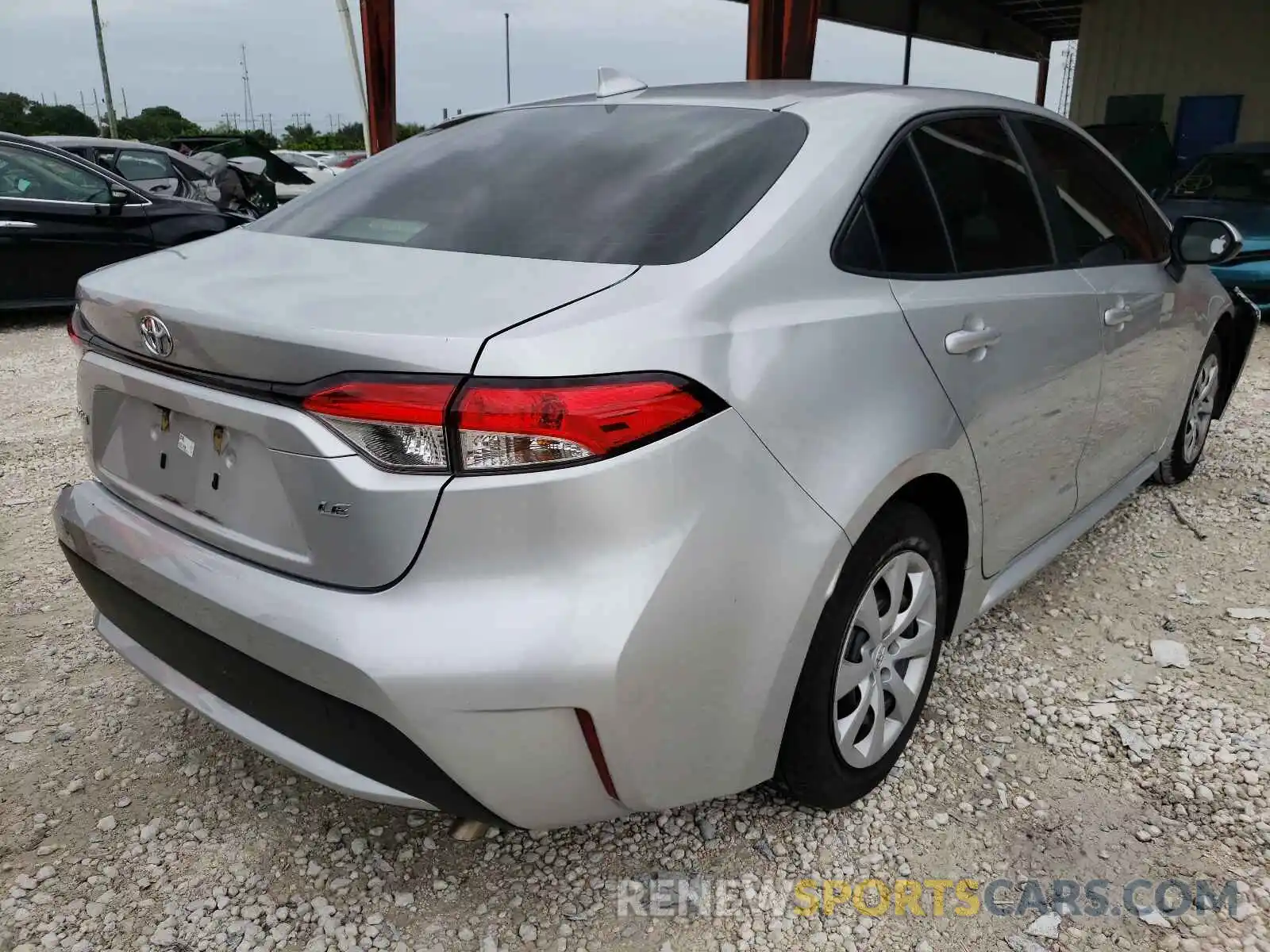 4 Photograph of a damaged car JTDEPRAE1LJ052817 TOYOTA COROLLA 2020