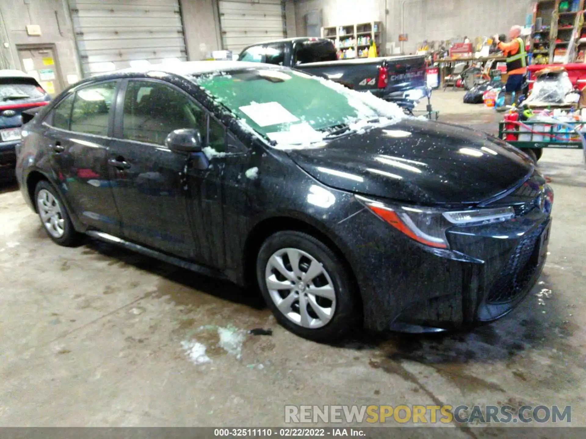 1 Photograph of a damaged car JTDEPRAE1LJ053188 TOYOTA COROLLA 2020