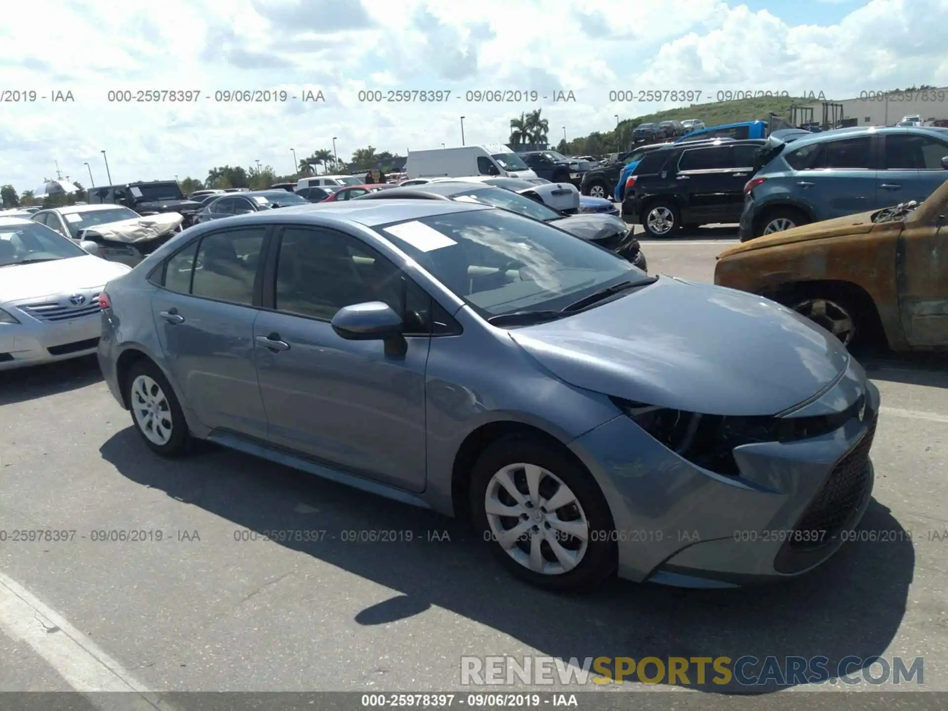 1 Photograph of a damaged car JTDEPRAE1LJ054891 TOYOTA COROLLA 2020