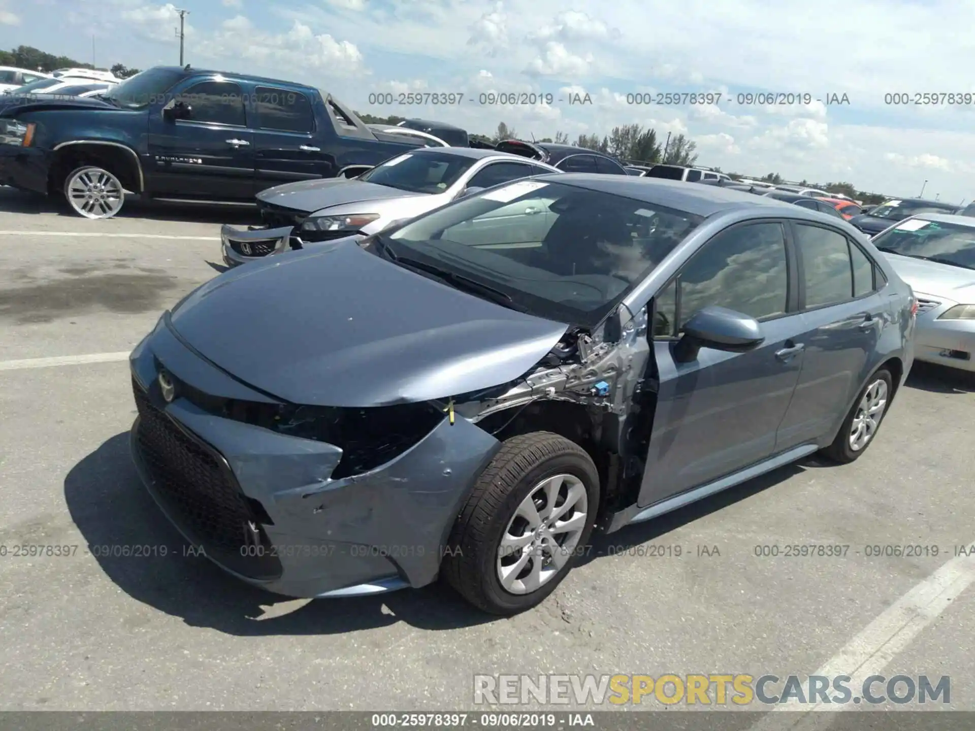 2 Photograph of a damaged car JTDEPRAE1LJ054891 TOYOTA COROLLA 2020