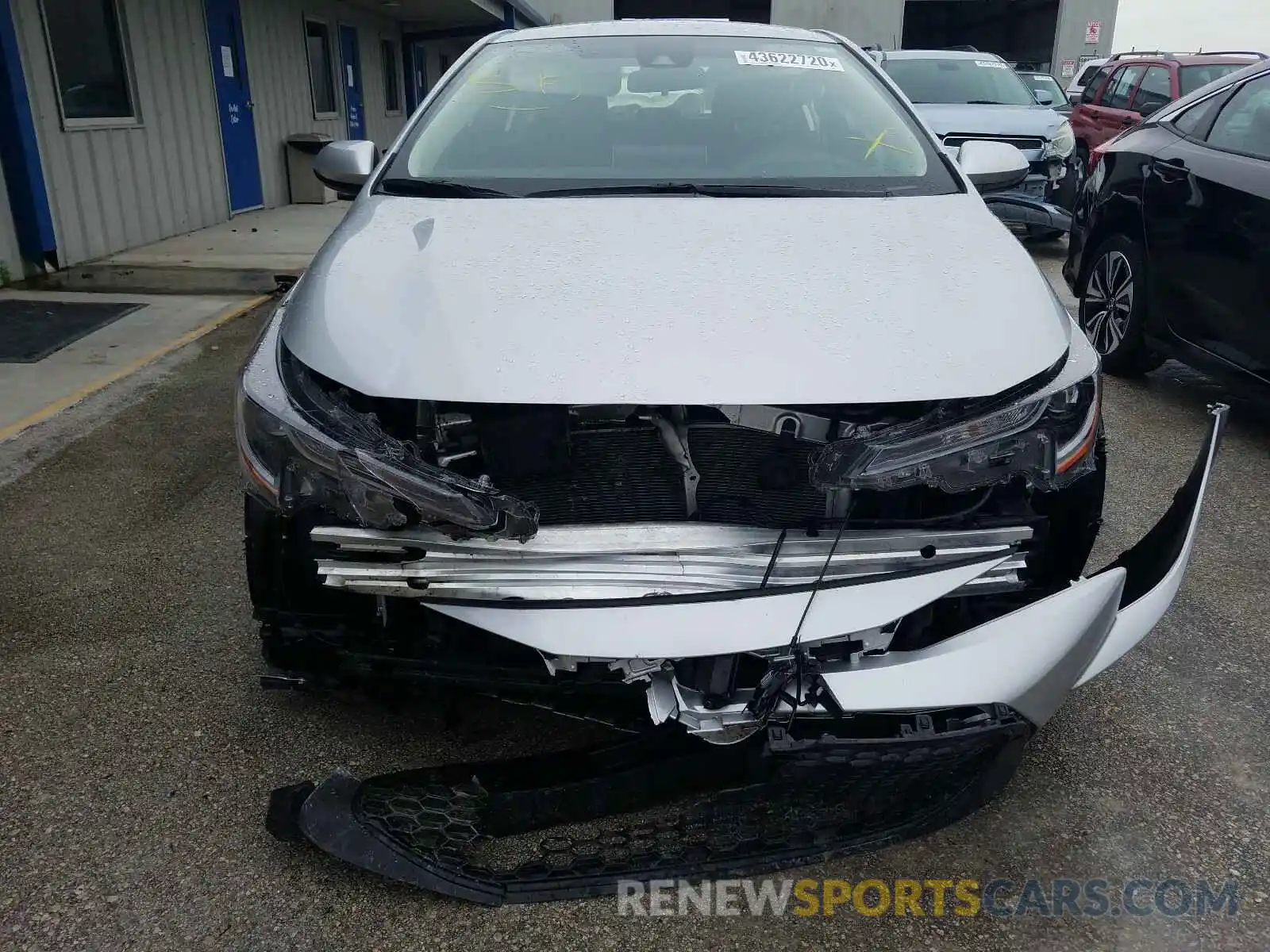 9 Photograph of a damaged car JTDEPRAE1LJ059301 TOYOTA COROLLA 2020