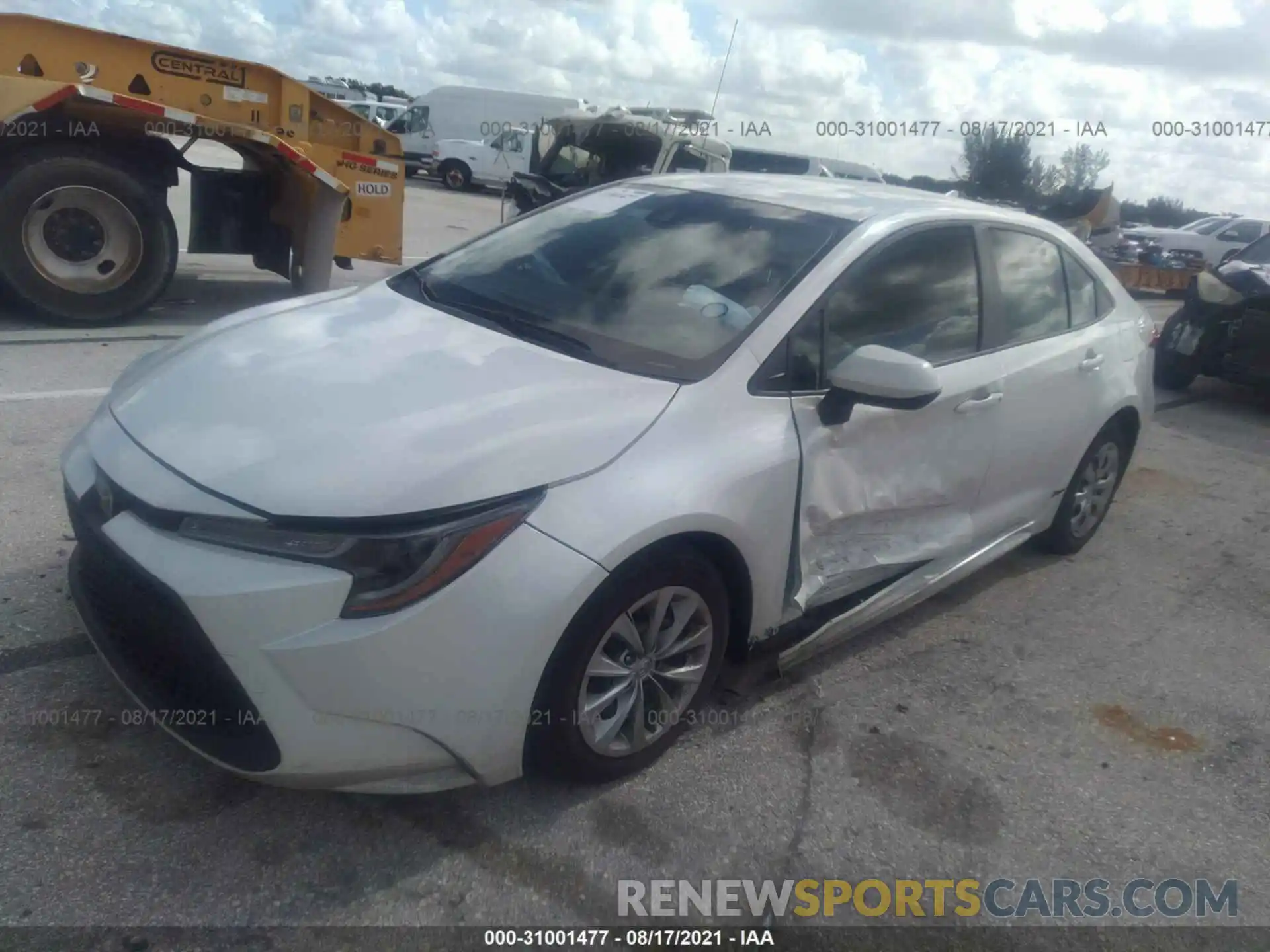 2 Photograph of a damaged car JTDEPRAE1LJ059850 TOYOTA COROLLA 2020