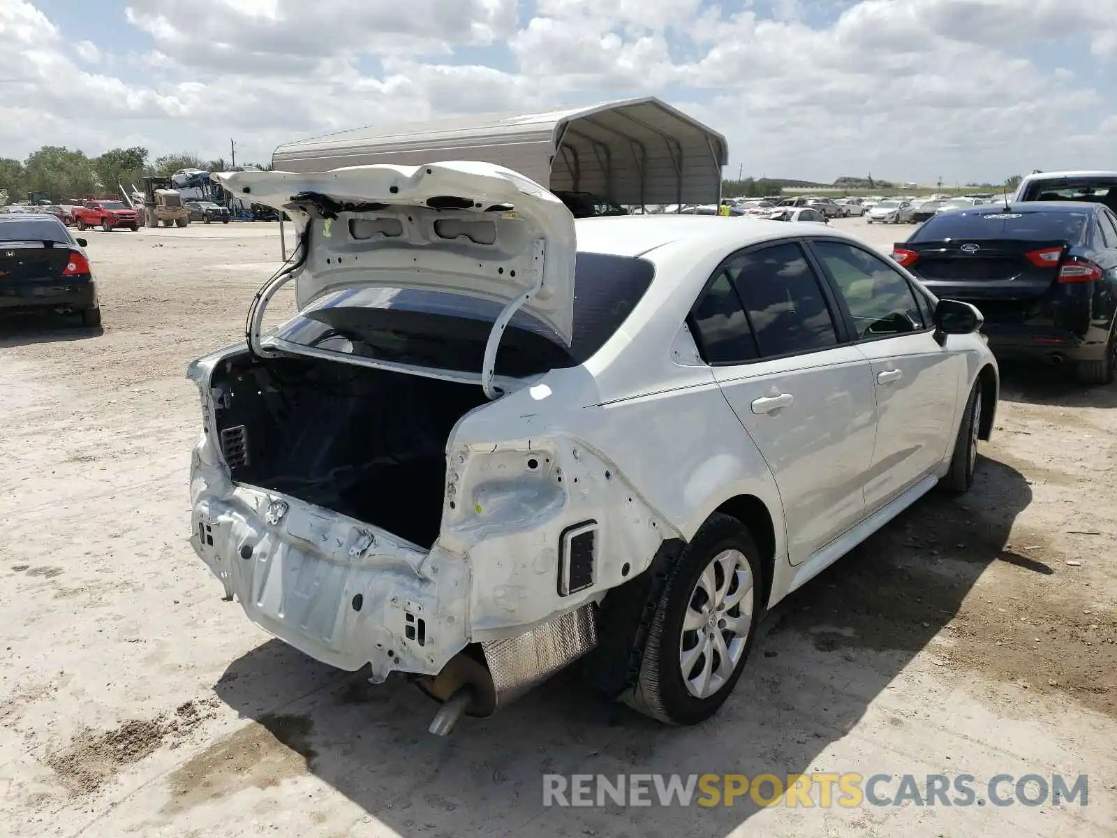 4 Photograph of a damaged car JTDEPRAE1LJ062067 TOYOTA COROLLA 2020