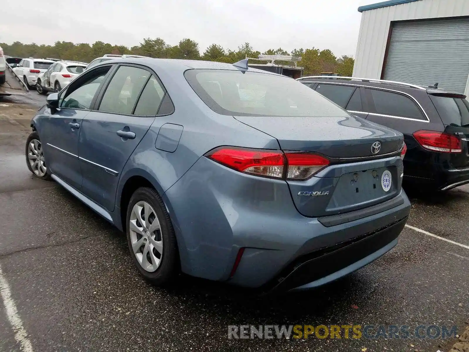 3 Photograph of a damaged car JTDEPRAE1LJ063199 TOYOTA COROLLA 2020