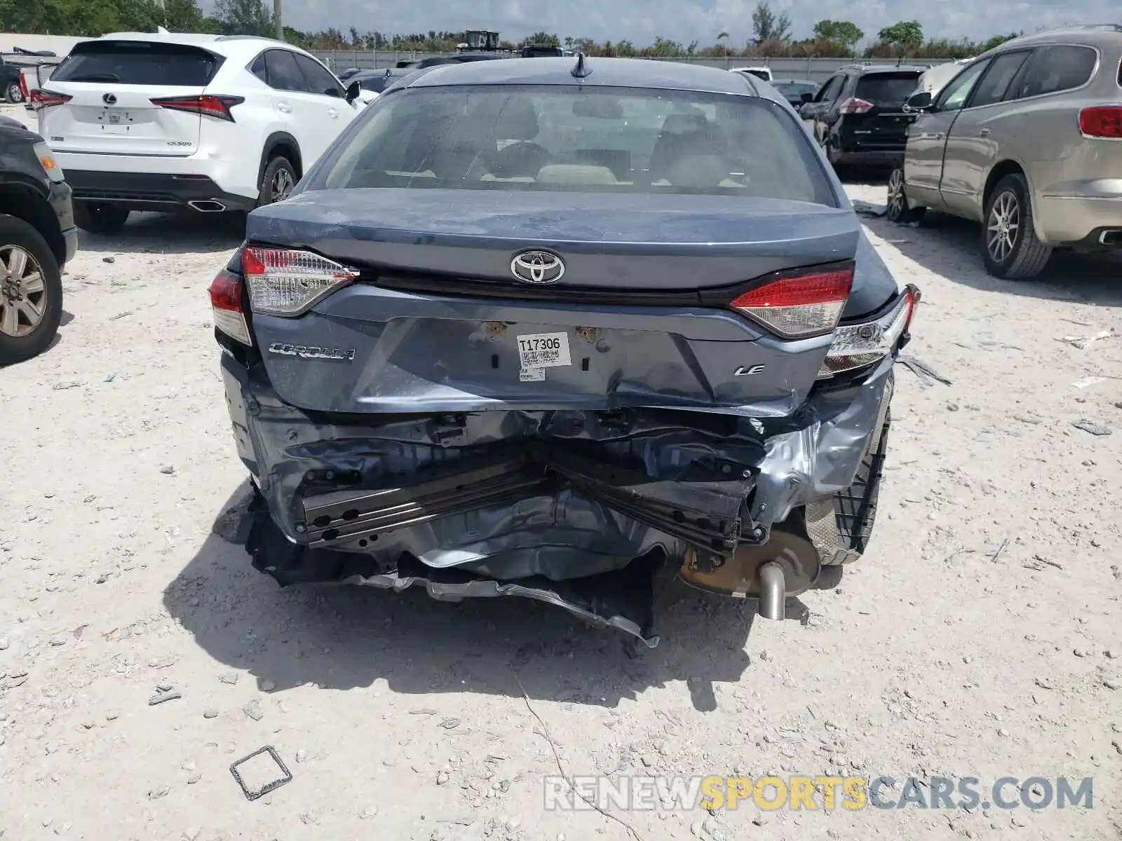 9 Photograph of a damaged car JTDEPRAE1LJ063400 TOYOTA COROLLA 2020