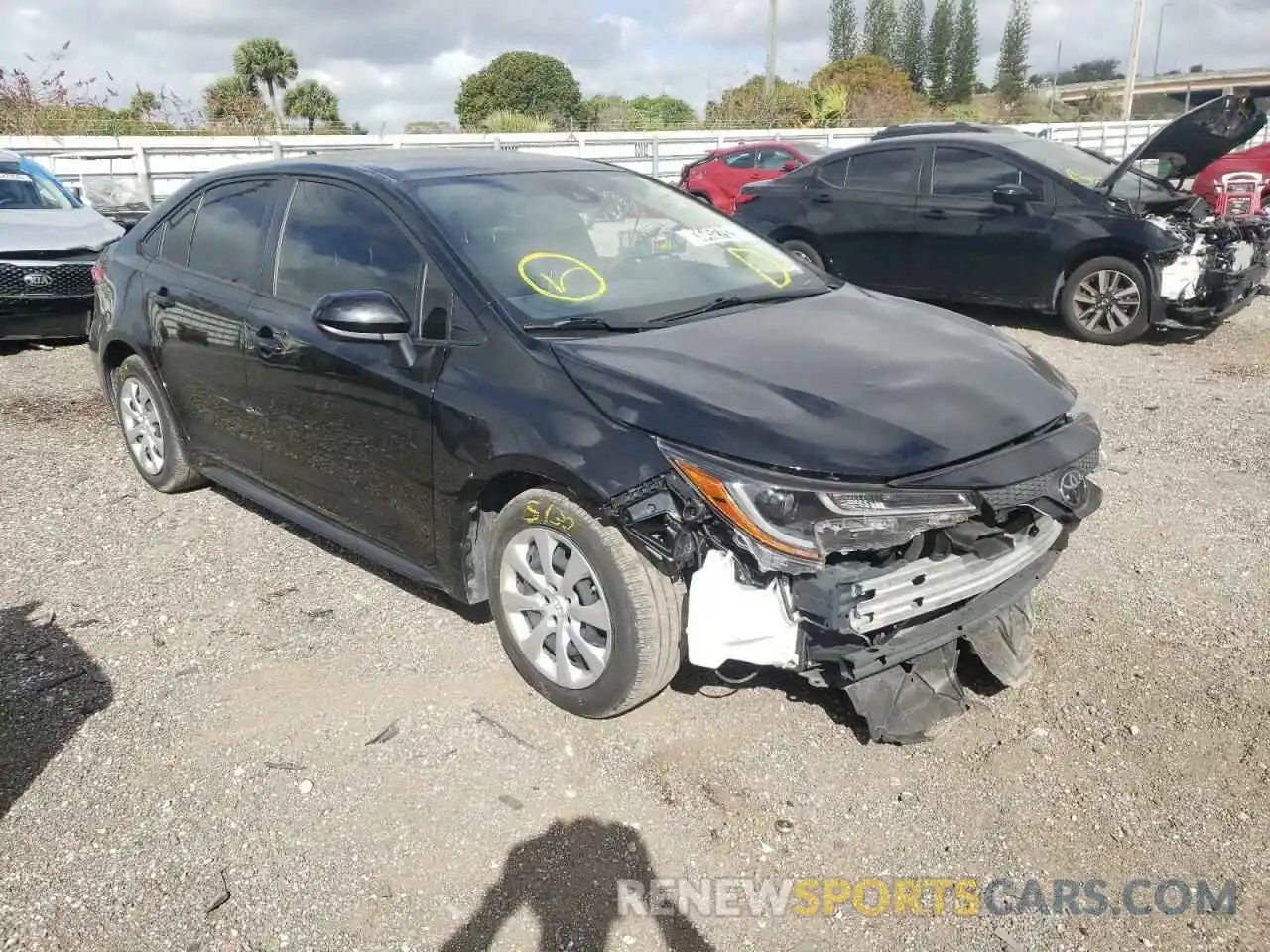 1 Photograph of a damaged car JTDEPRAE1LJ064577 TOYOTA COROLLA 2020