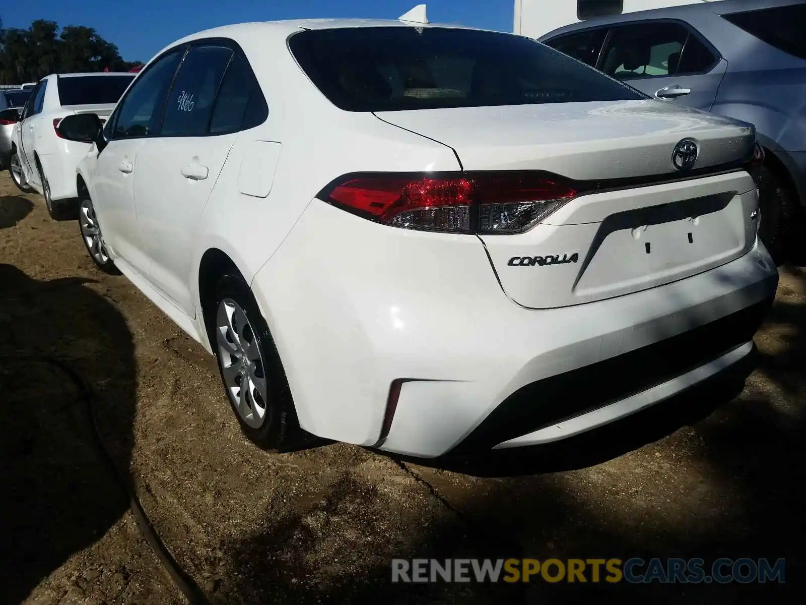 3 Photograph of a damaged car JTDEPRAE1LJ064840 TOYOTA COROLLA 2020