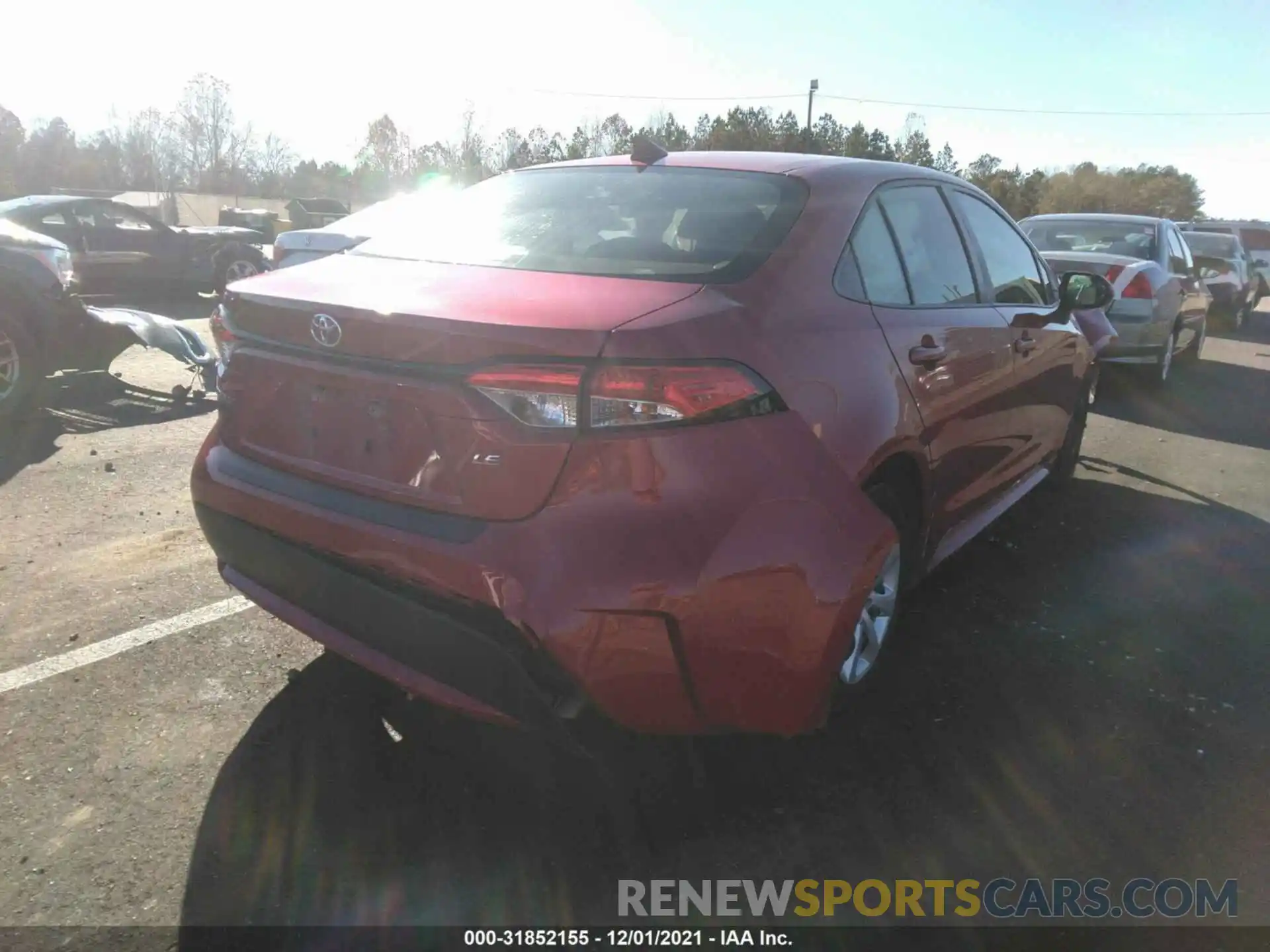 4 Photograph of a damaged car JTDEPRAE1LJ066524 TOYOTA COROLLA 2020