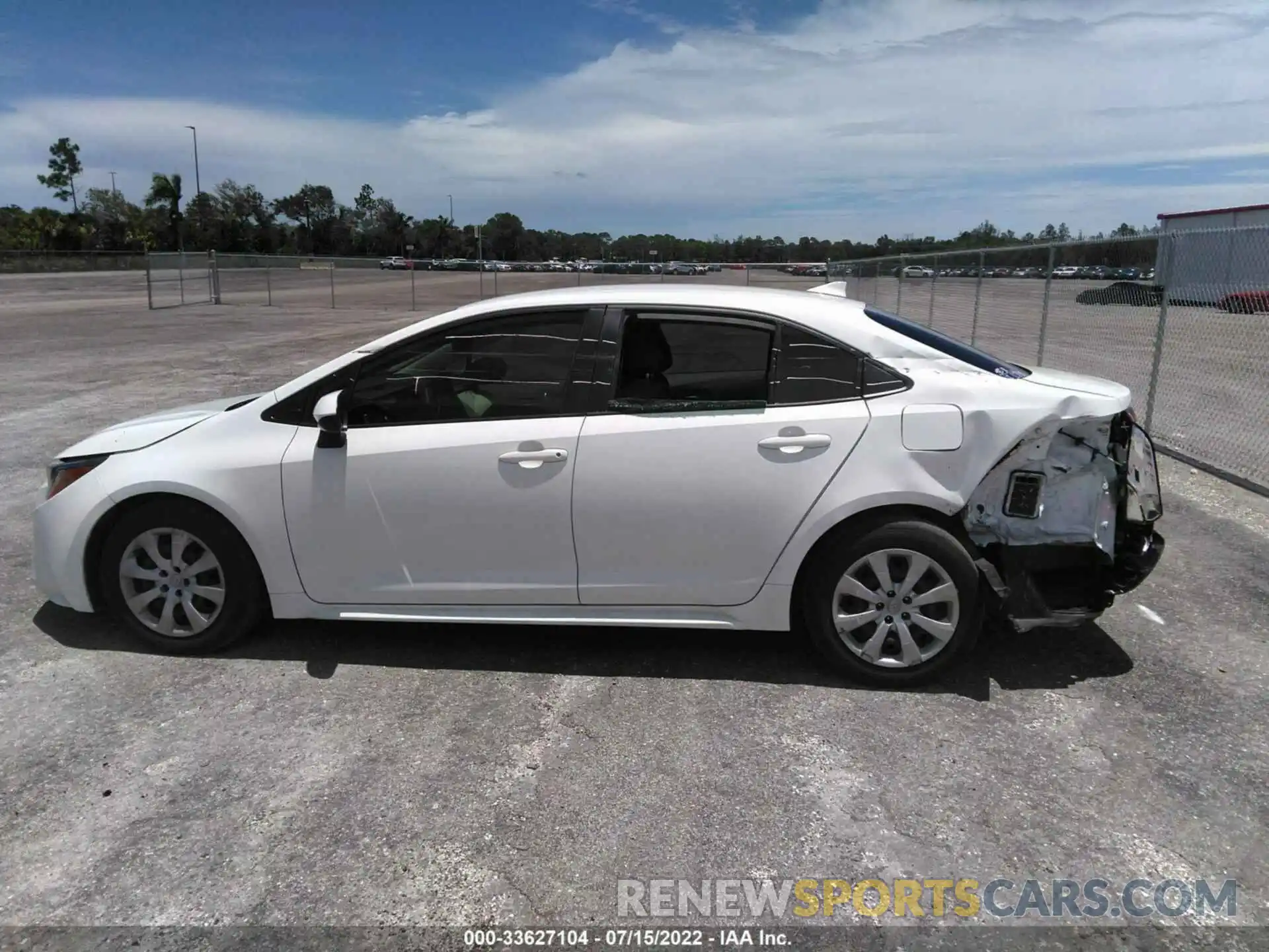 6 Photograph of a damaged car JTDEPRAE1LJ067558 TOYOTA COROLLA 2020