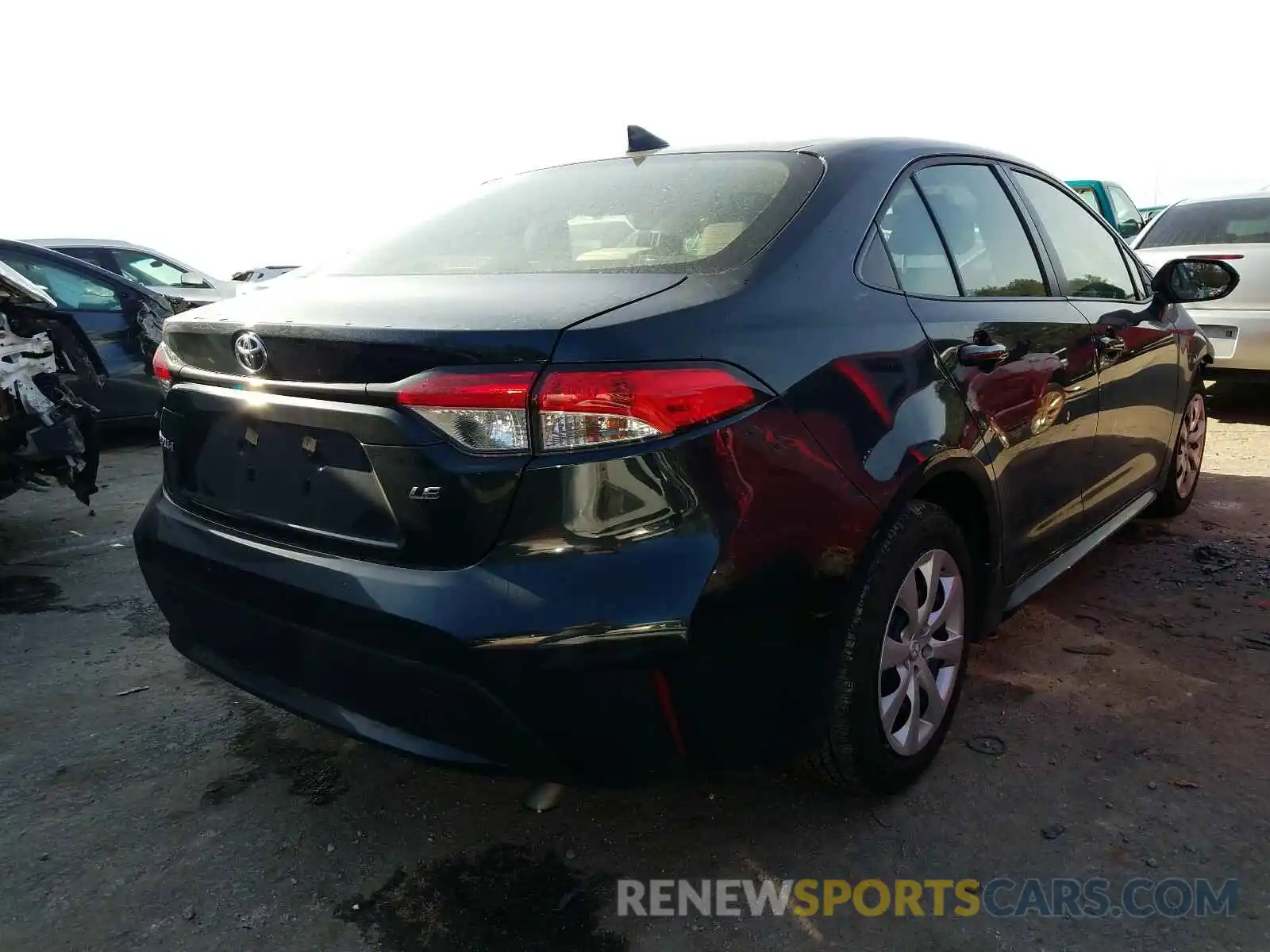 4 Photograph of a damaged car JTDEPRAE1LJ068340 TOYOTA COROLLA 2020