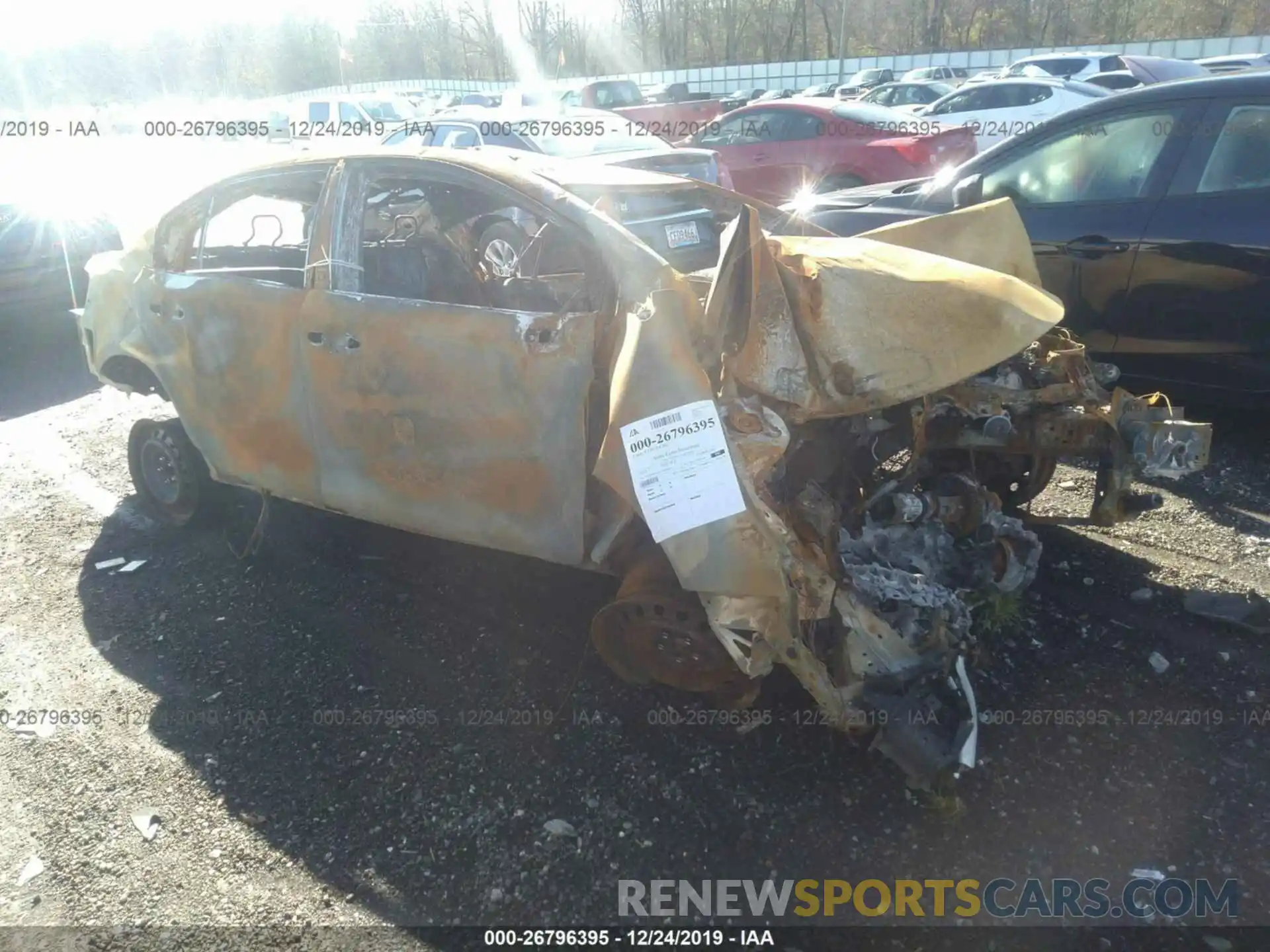 1 Photograph of a damaged car JTDEPRAE1LJ068564 TOYOTA COROLLA 2020