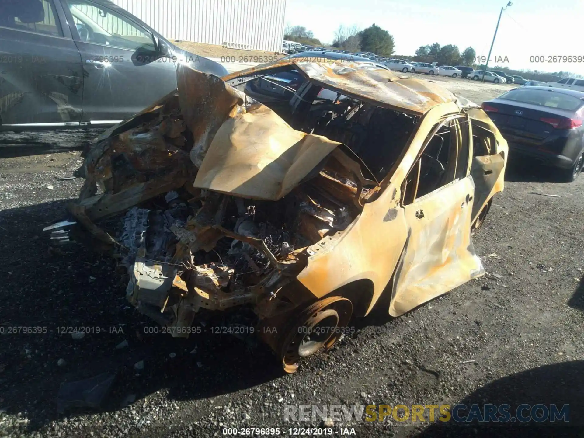 2 Photograph of a damaged car JTDEPRAE1LJ068564 TOYOTA COROLLA 2020