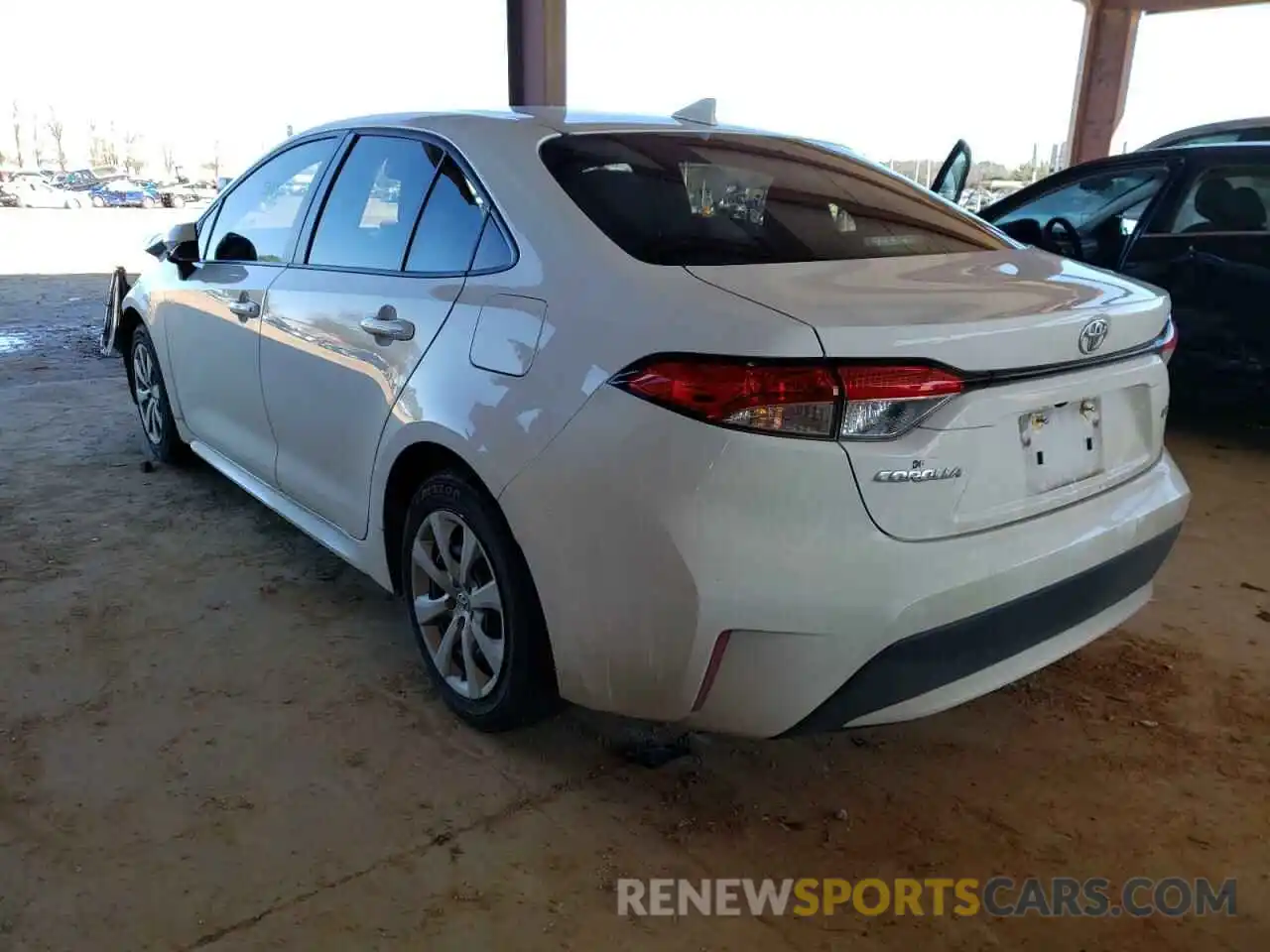 3 Photograph of a damaged car JTDEPRAE1LJ068936 TOYOTA COROLLA 2020