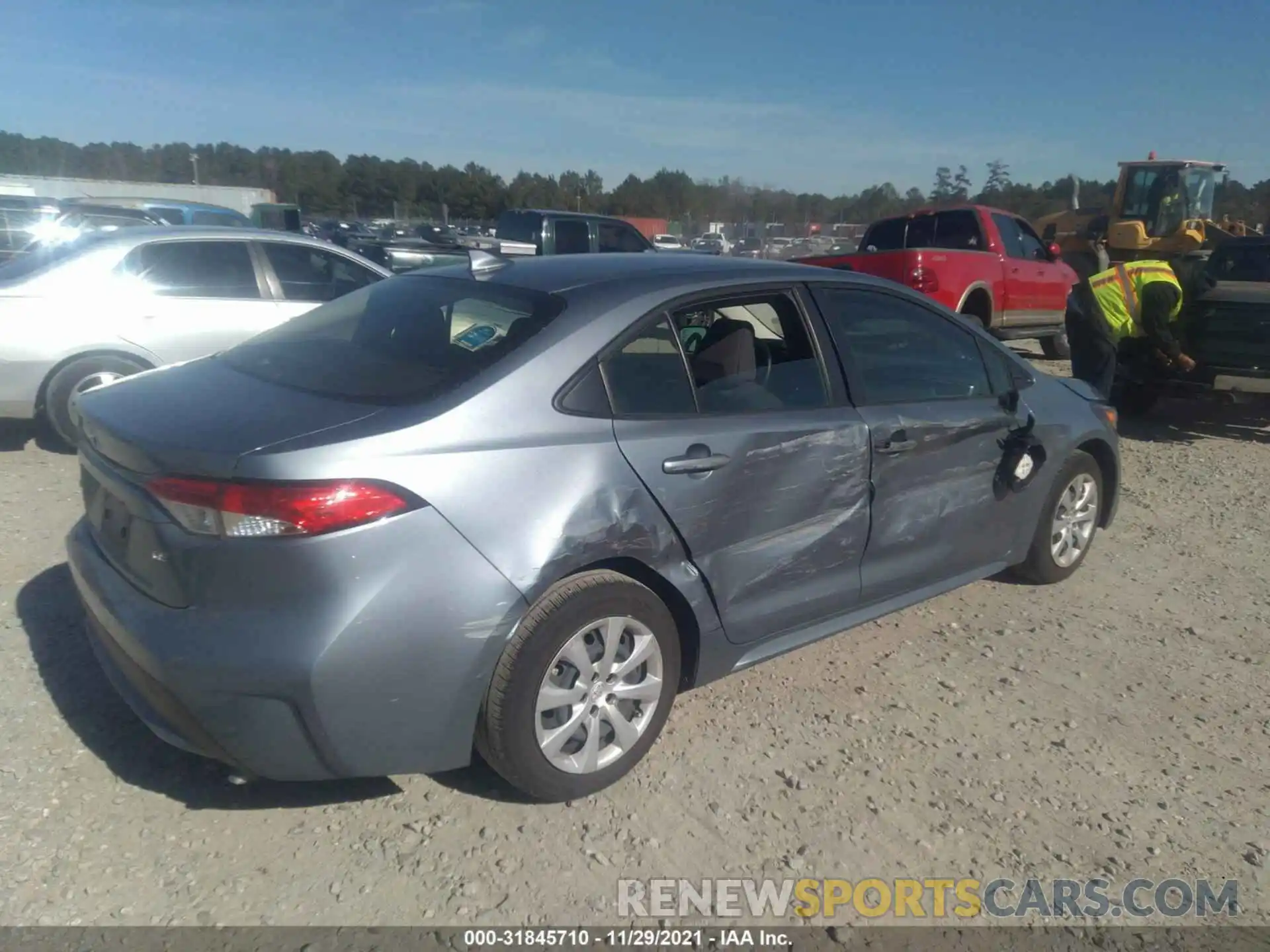 4 Photograph of a damaged car JTDEPRAE1LJ070993 TOYOTA COROLLA 2020