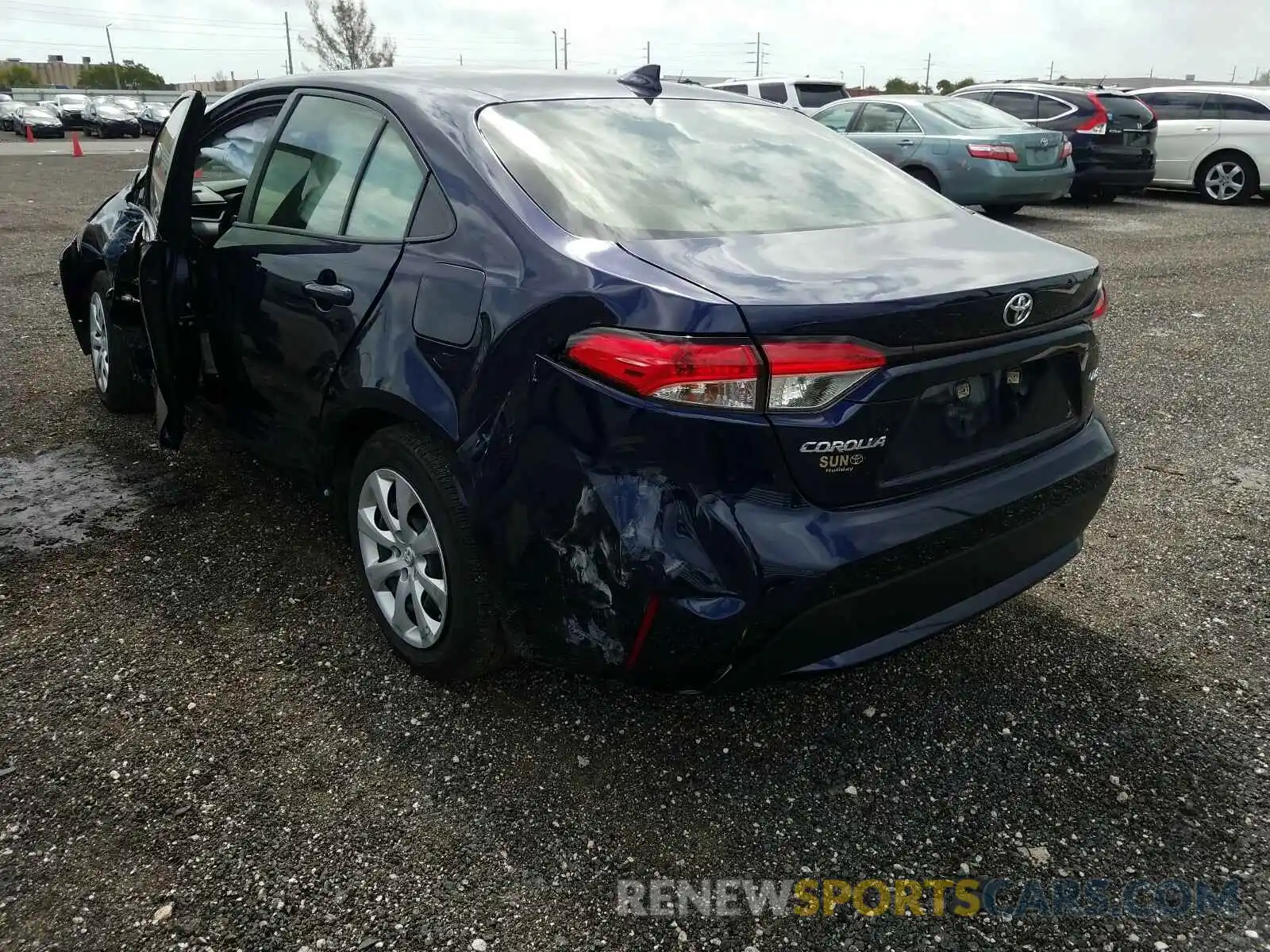 3 Photograph of a damaged car JTDEPRAE1LJ073943 TOYOTA COROLLA 2020