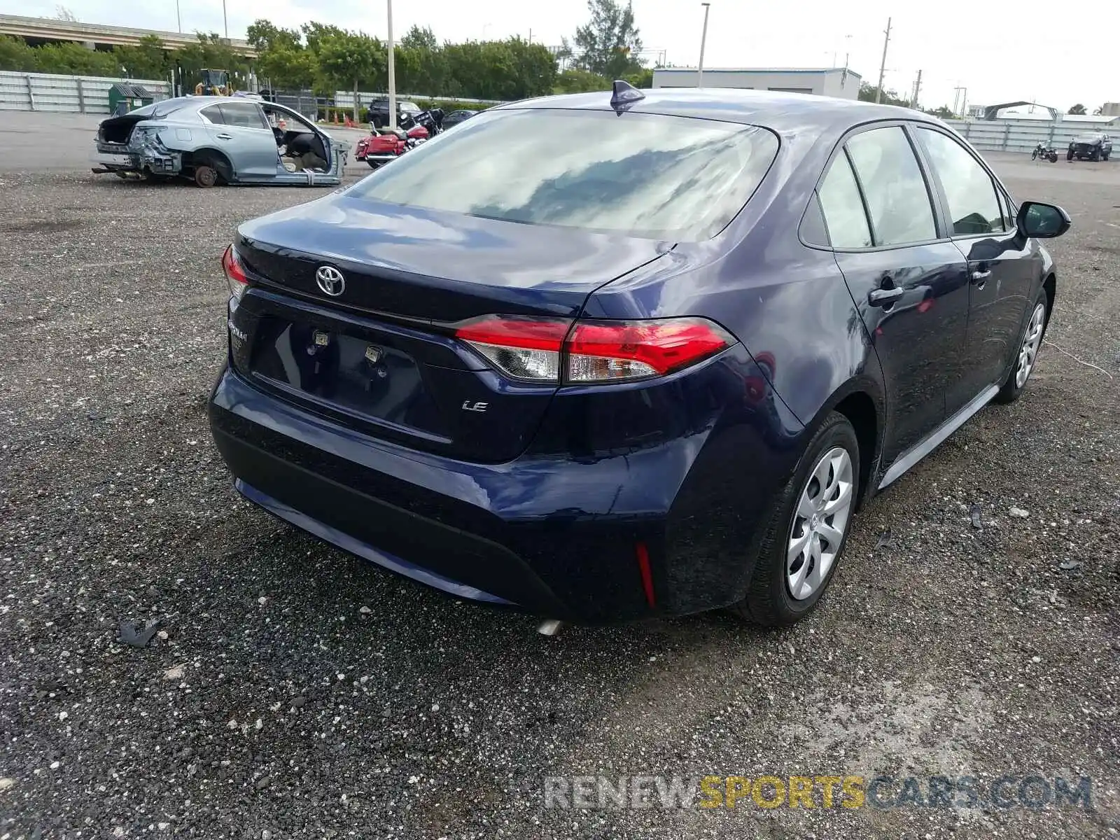 4 Photograph of a damaged car JTDEPRAE1LJ073943 TOYOTA COROLLA 2020