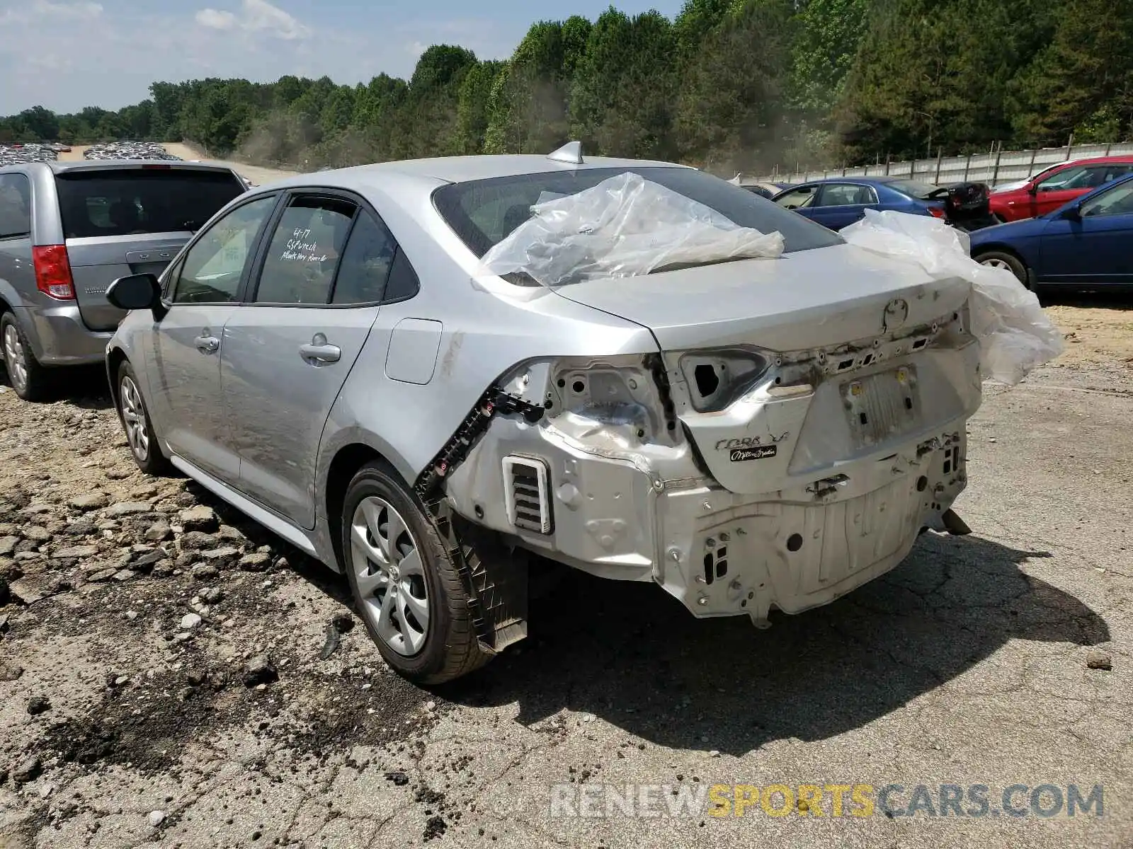 3 Фотография поврежденного автомобиля JTDEPRAE1LJ075093 TOYOTA COROLLA 2020
