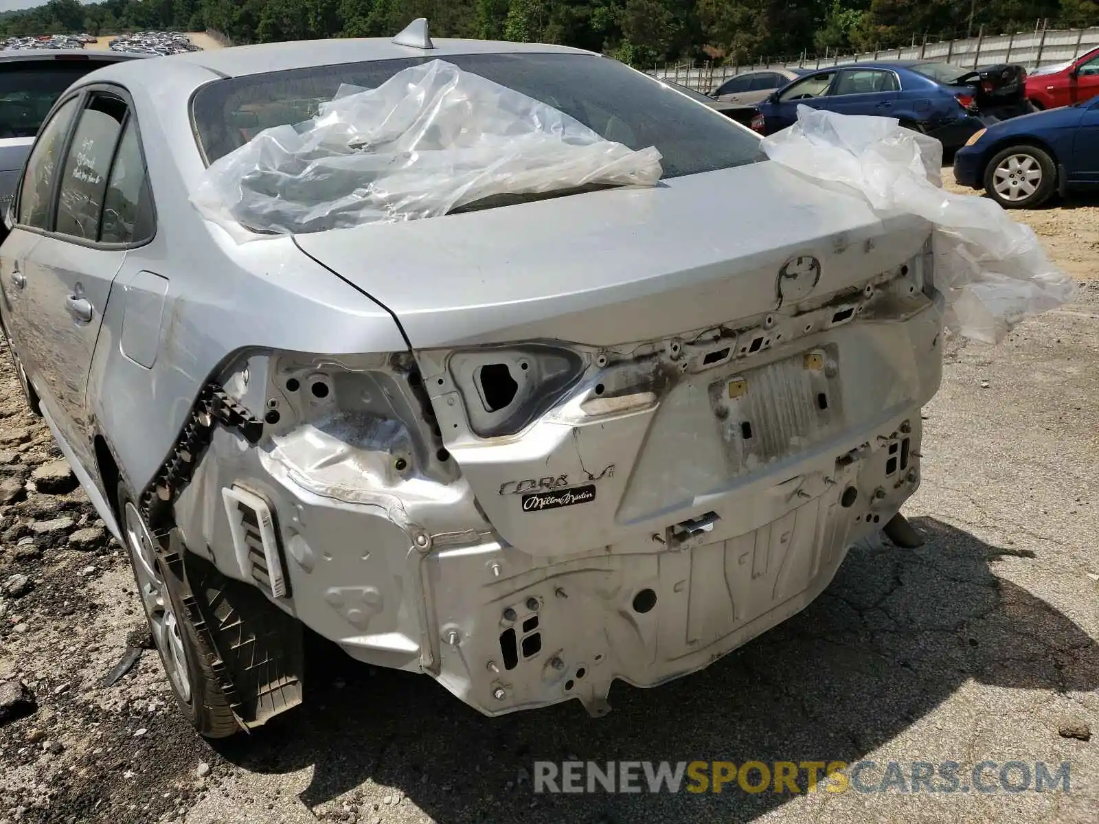9 Фотография поврежденного автомобиля JTDEPRAE1LJ075093 TOYOTA COROLLA 2020