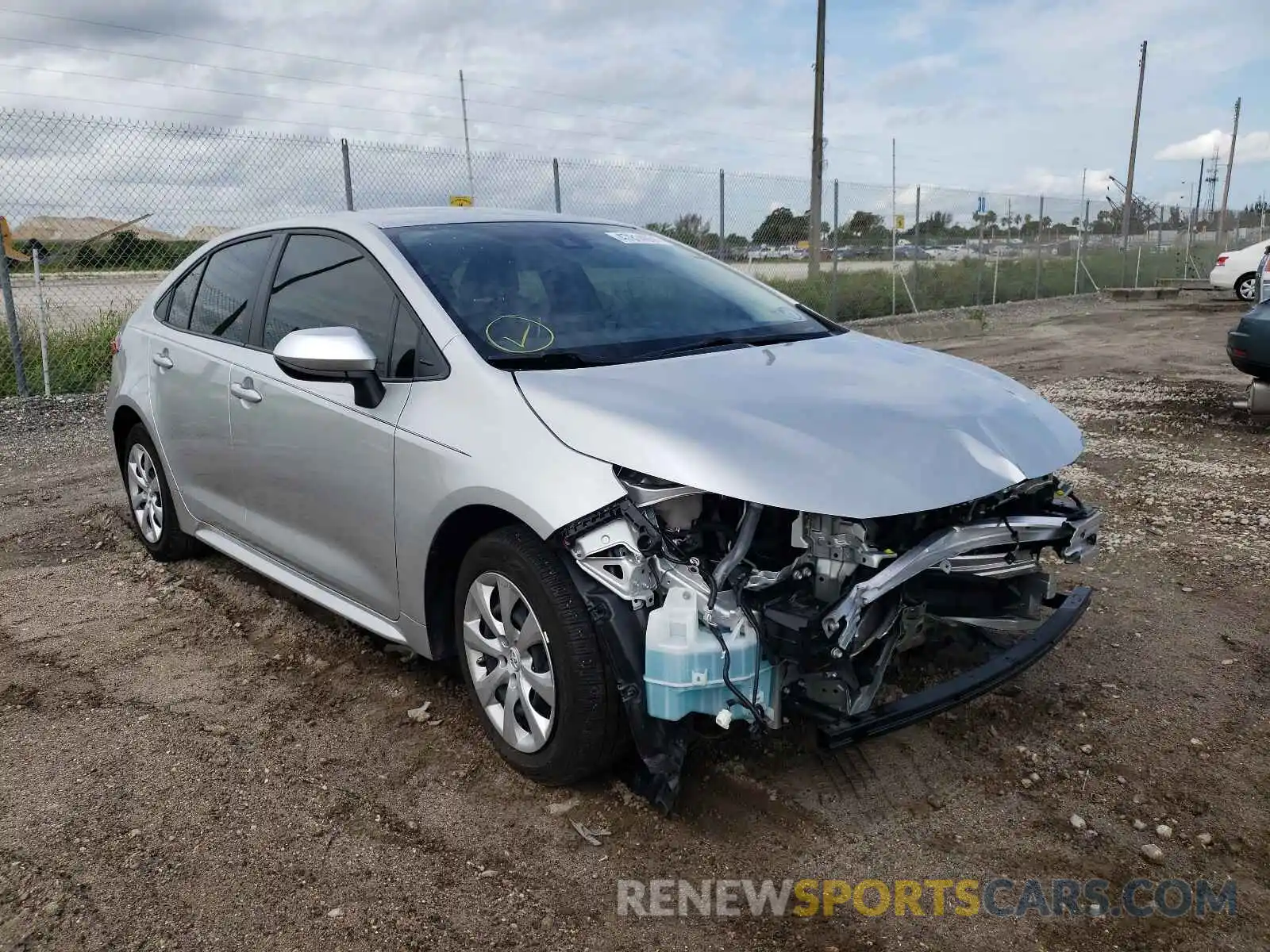 1 Photograph of a damaged car JTDEPRAE1LJ077636 TOYOTA COROLLA 2020