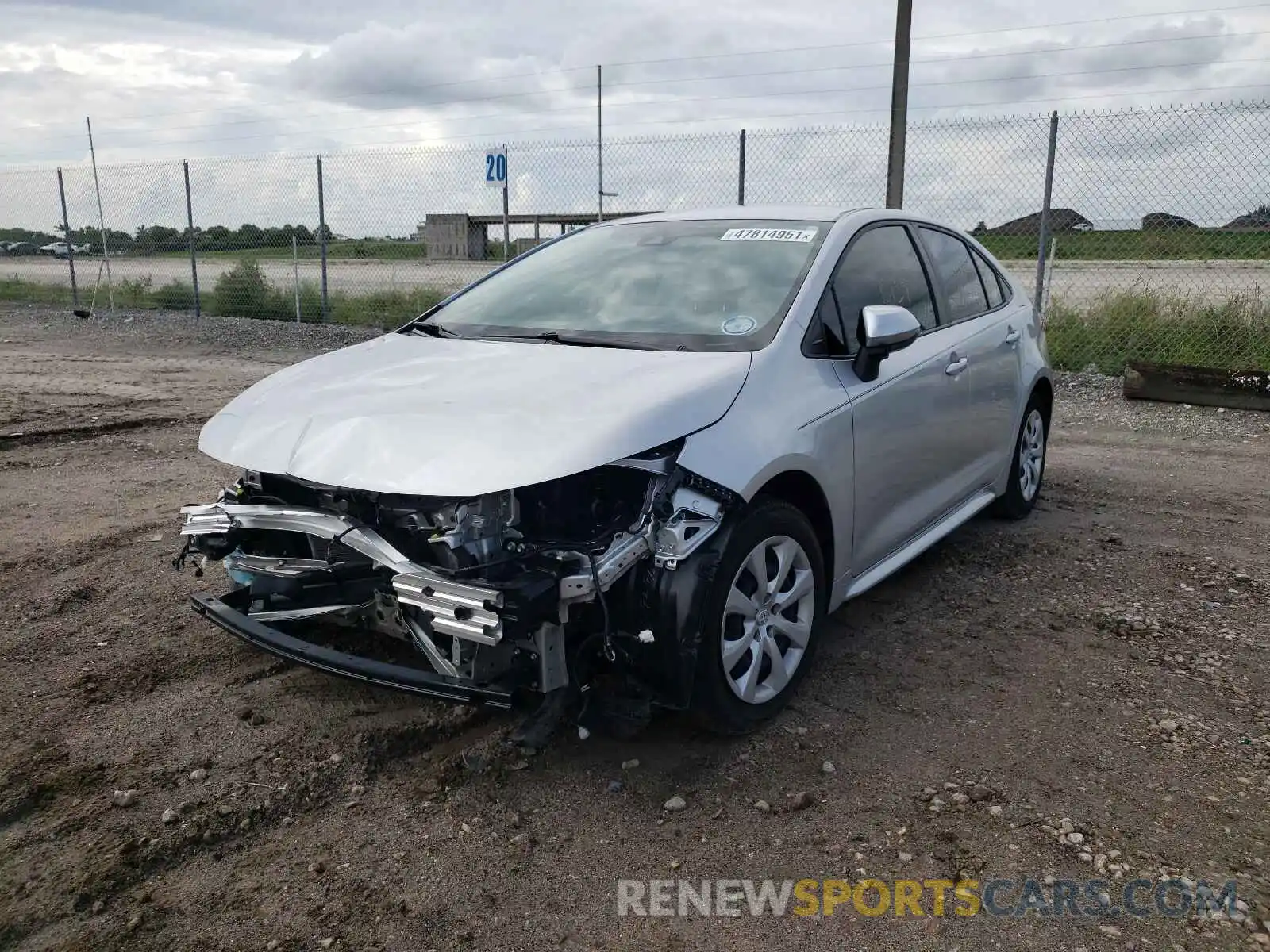 2 Photograph of a damaged car JTDEPRAE1LJ077636 TOYOTA COROLLA 2020