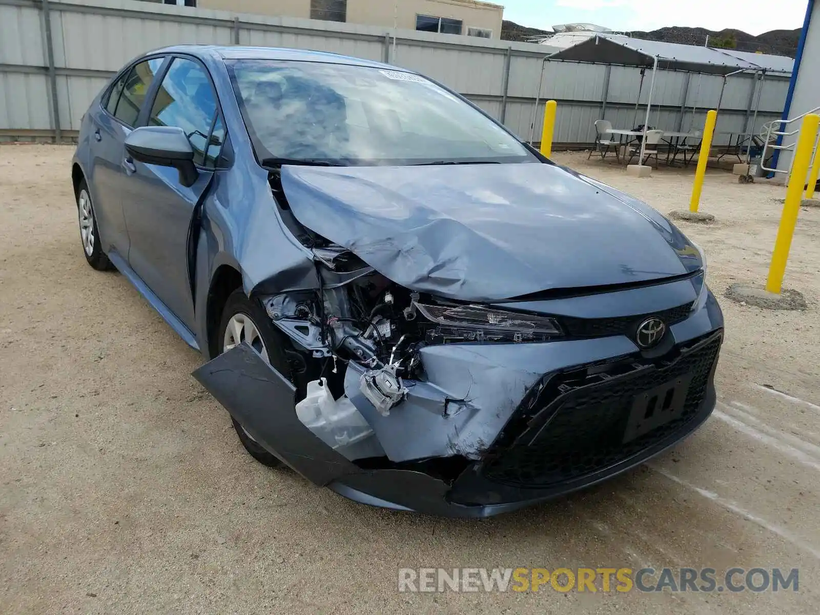 1 Photograph of a damaged car JTDEPRAE1LJ078446 TOYOTA COROLLA 2020