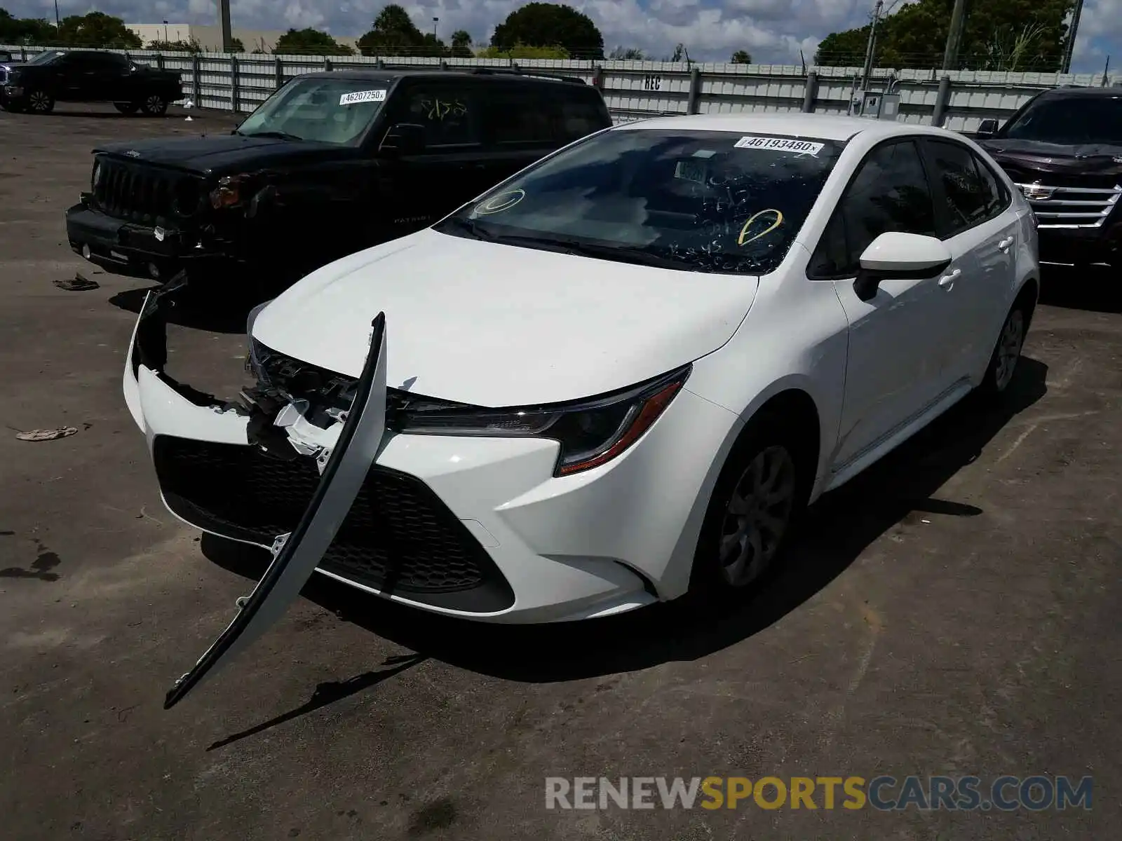 2 Photograph of a damaged car JTDEPRAE1LJ080133 TOYOTA COROLLA 2020