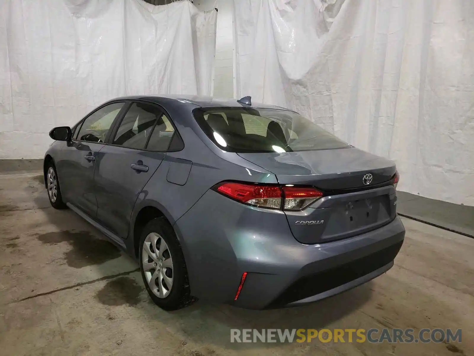 3 Photograph of a damaged car JTDEPRAE1LJ083226 TOYOTA COROLLA 2020