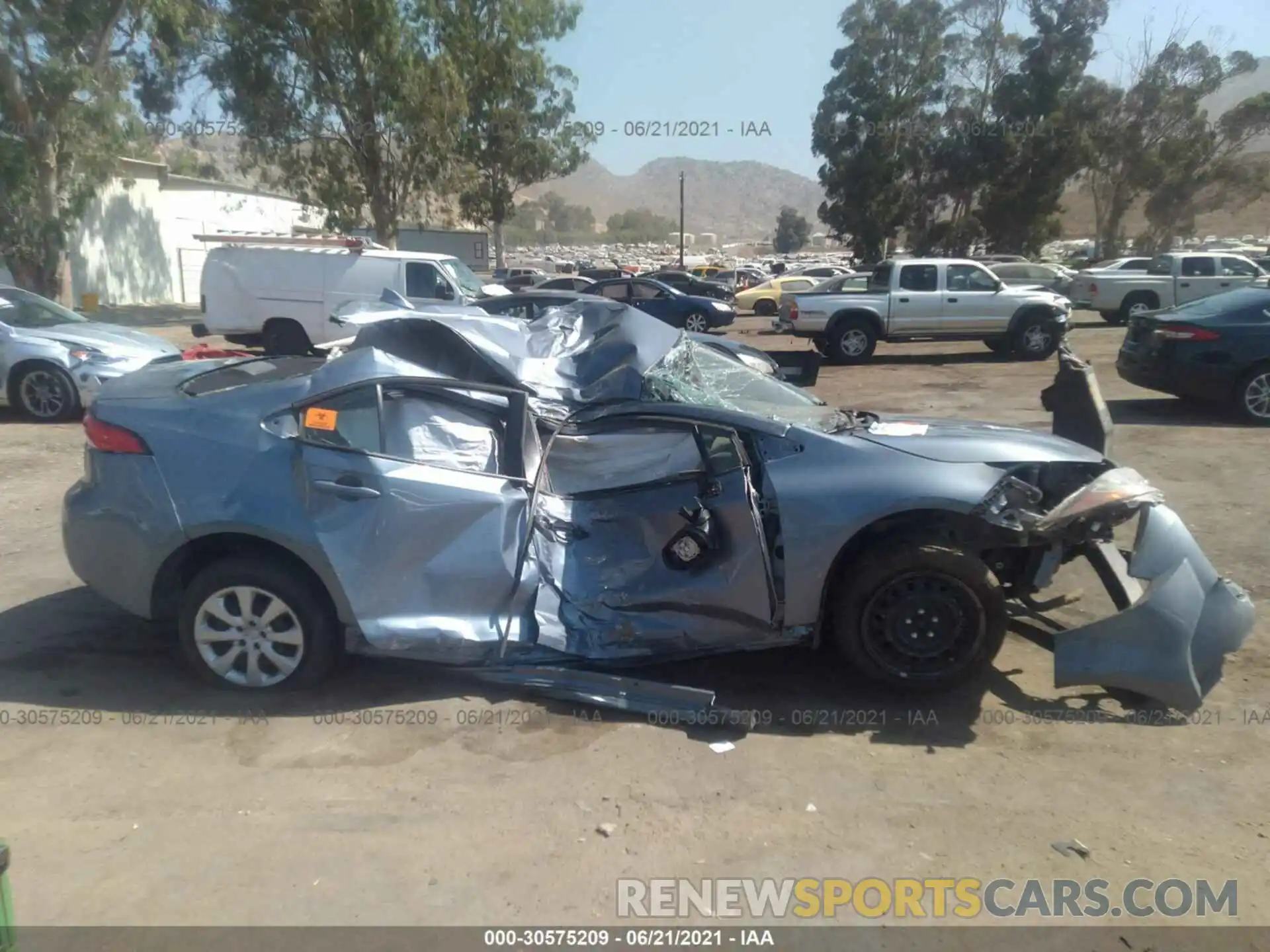 6 Photograph of a damaged car JTDEPRAE1LJ083310 TOYOTA COROLLA 2020