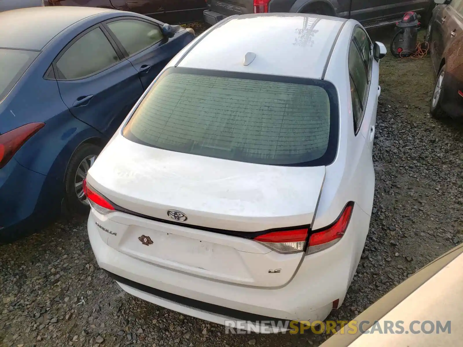 4 Photograph of a damaged car JTDEPRAE1LJ083985 TOYOTA COROLLA 2020