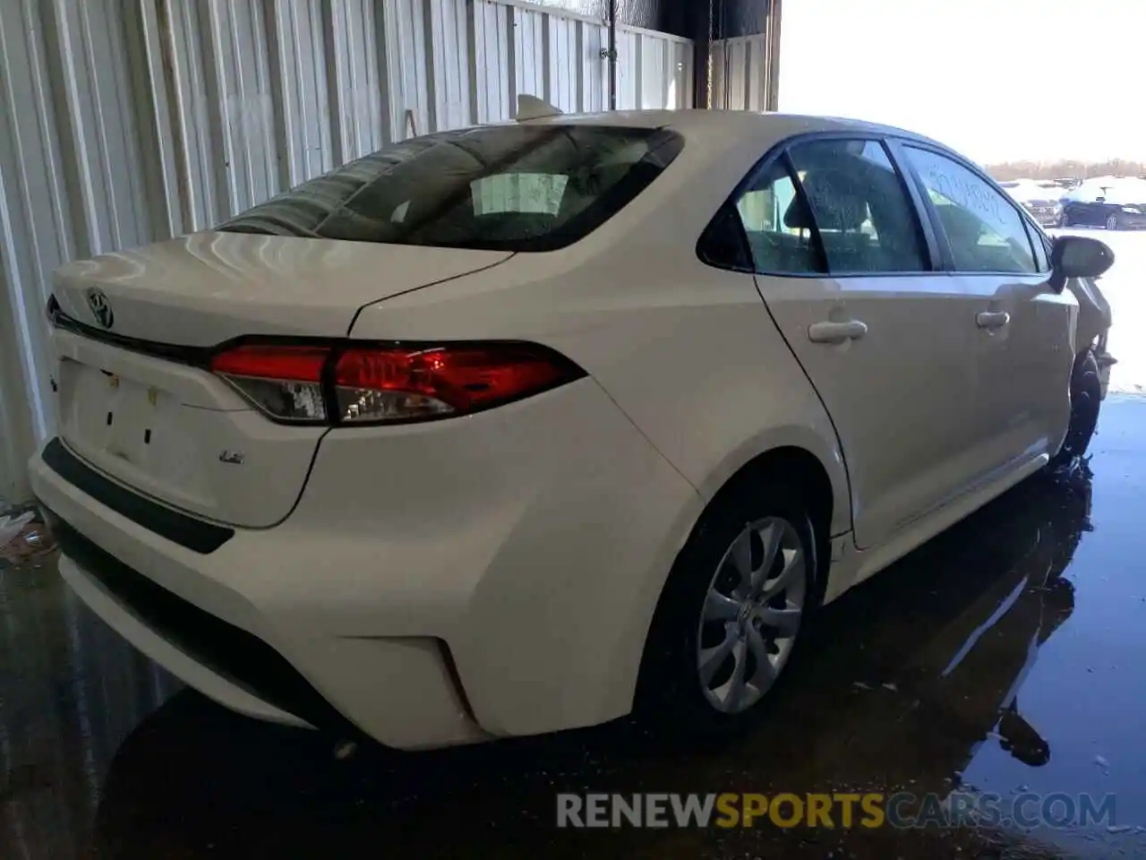 4 Photograph of a damaged car JTDEPRAE1LJ084795 TOYOTA COROLLA 2020