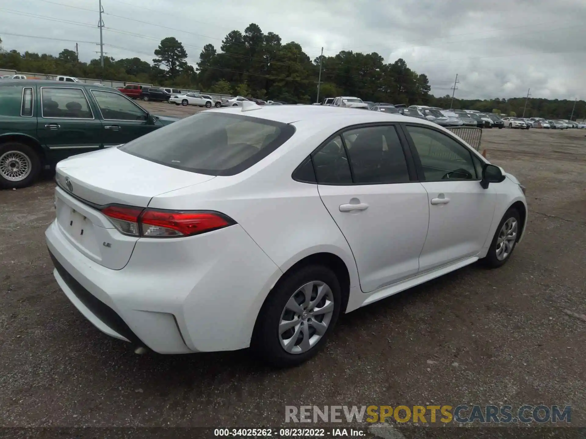 4 Photograph of a damaged car JTDEPRAE1LJ085705 TOYOTA COROLLA 2020