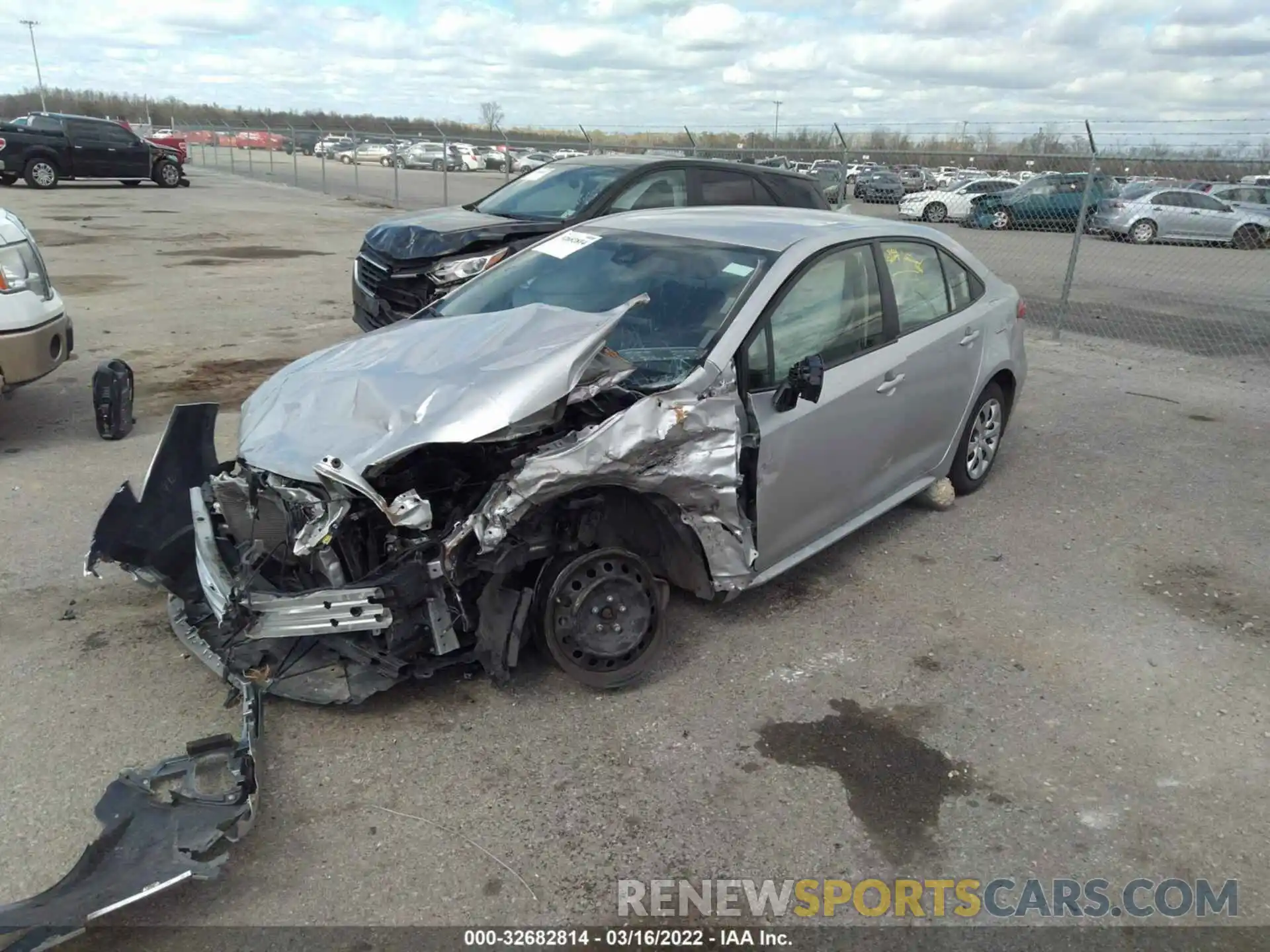 2 Photograph of a damaged car JTDEPRAE1LJ085977 TOYOTA COROLLA 2020