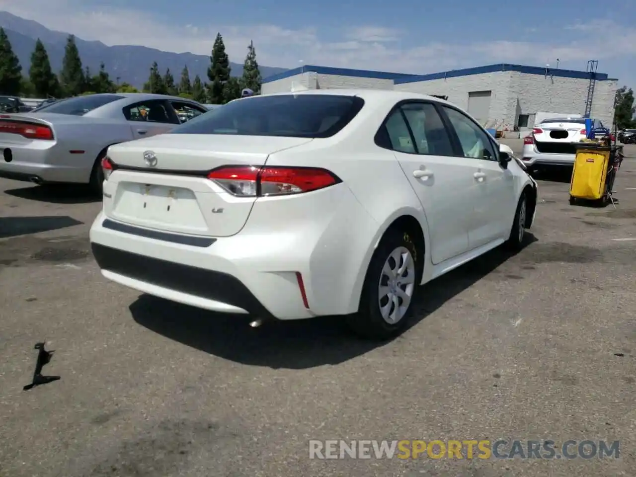 4 Photograph of a damaged car JTDEPRAE1LJ088975 TOYOTA COROLLA 2020