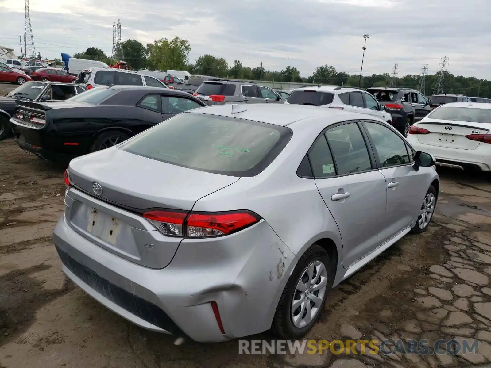 4 Photograph of a damaged car JTDEPRAE1LJ089317 TOYOTA COROLLA 2020