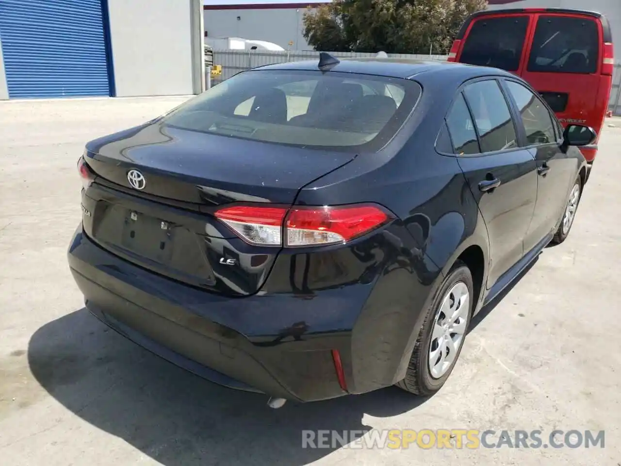 4 Photograph of a damaged car JTDEPRAE1LJ089544 TOYOTA COROLLA 2020