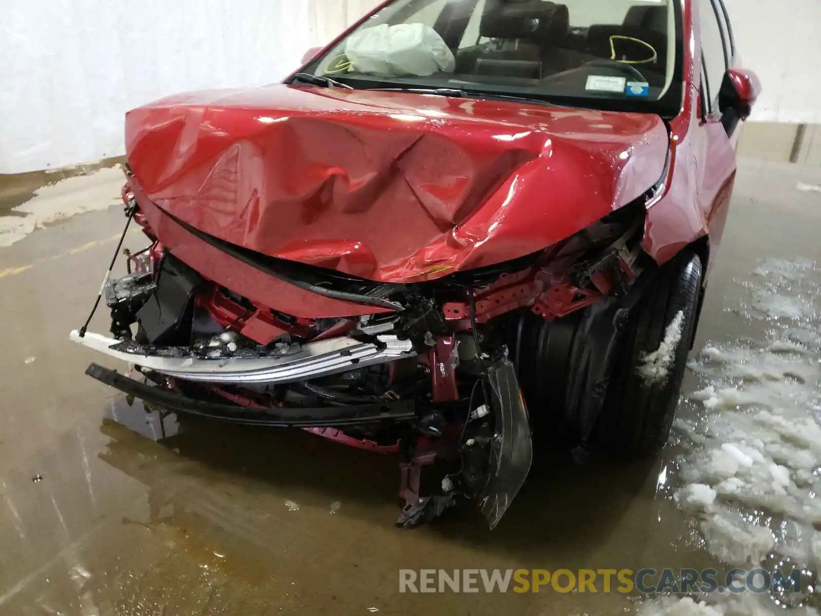 9 Photograph of a damaged car JTDEPRAE1LJ090175 TOYOTA COROLLA 2020