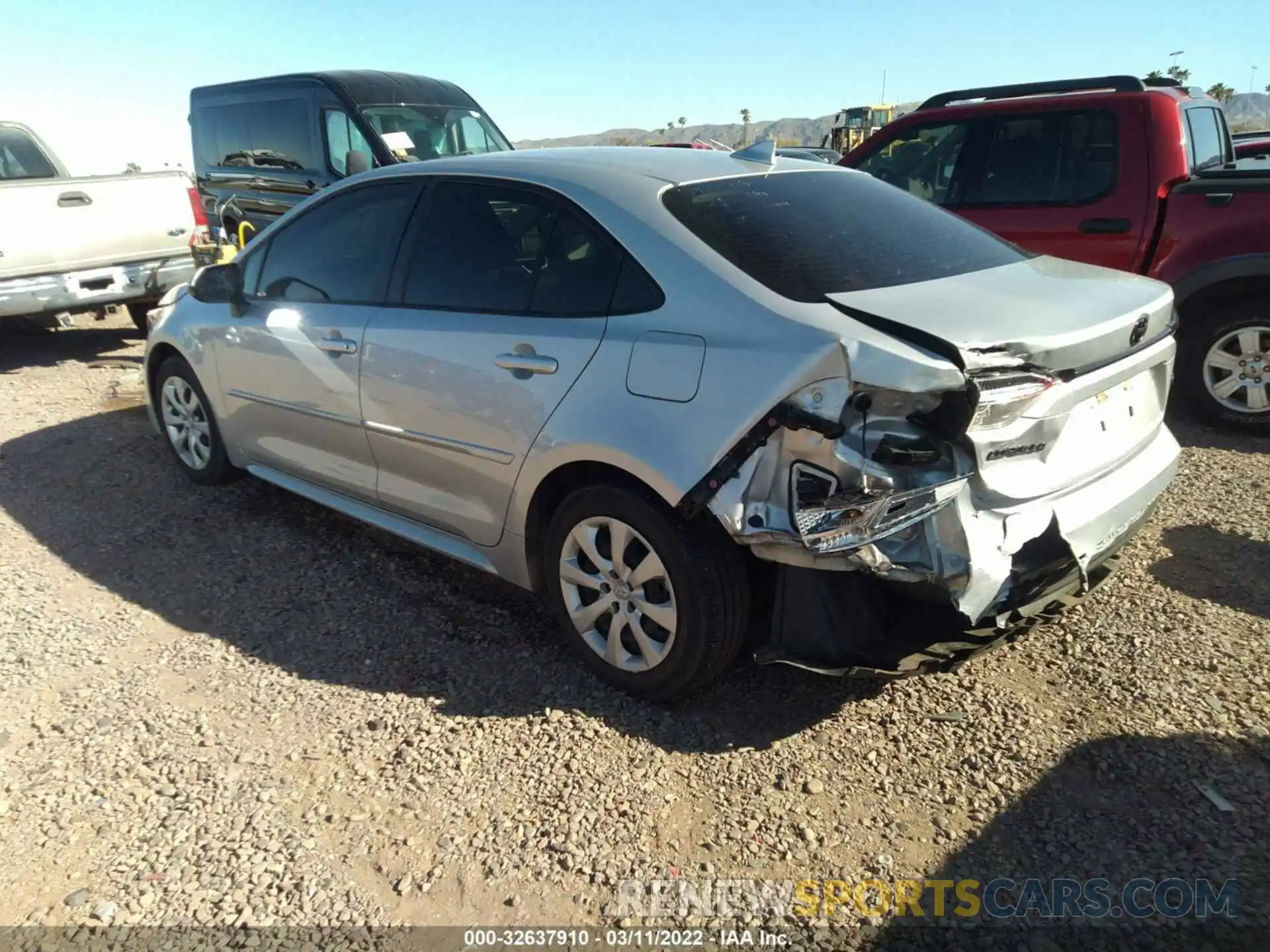 3 Photograph of a damaged car JTDEPRAE1LJ090189 TOYOTA COROLLA 2020