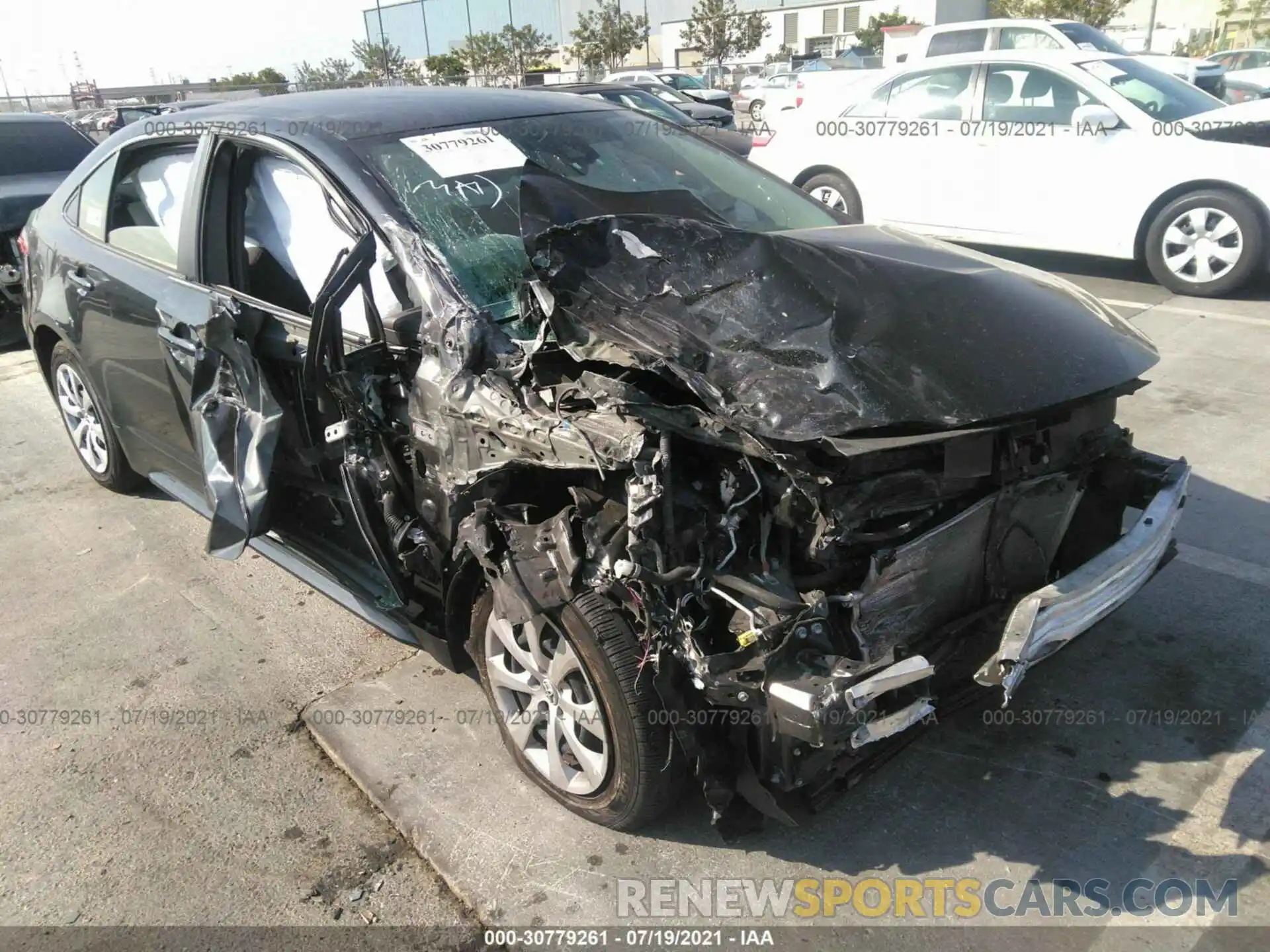 1 Photograph of a damaged car JTDEPRAE1LJ091455 TOYOTA COROLLA 2020