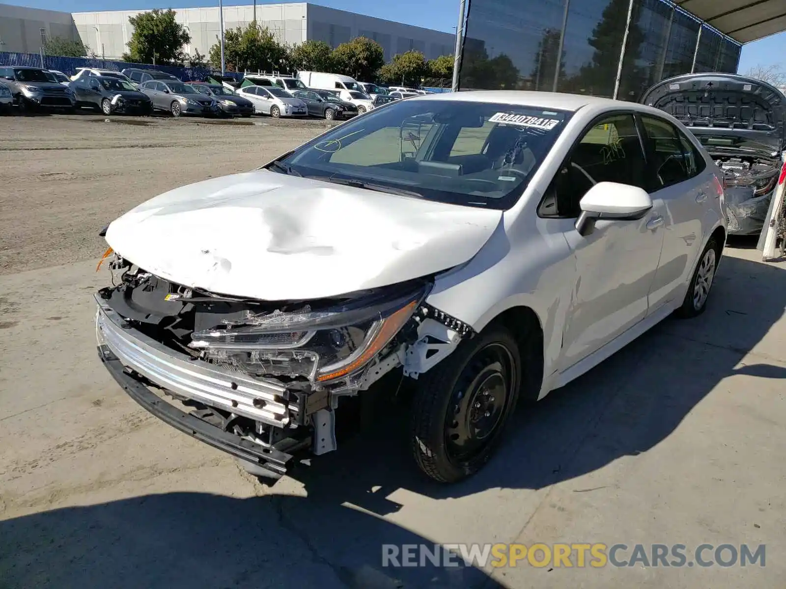 2 Photograph of a damaged car JTDEPRAE1LJ095862 TOYOTA COROLLA 2020