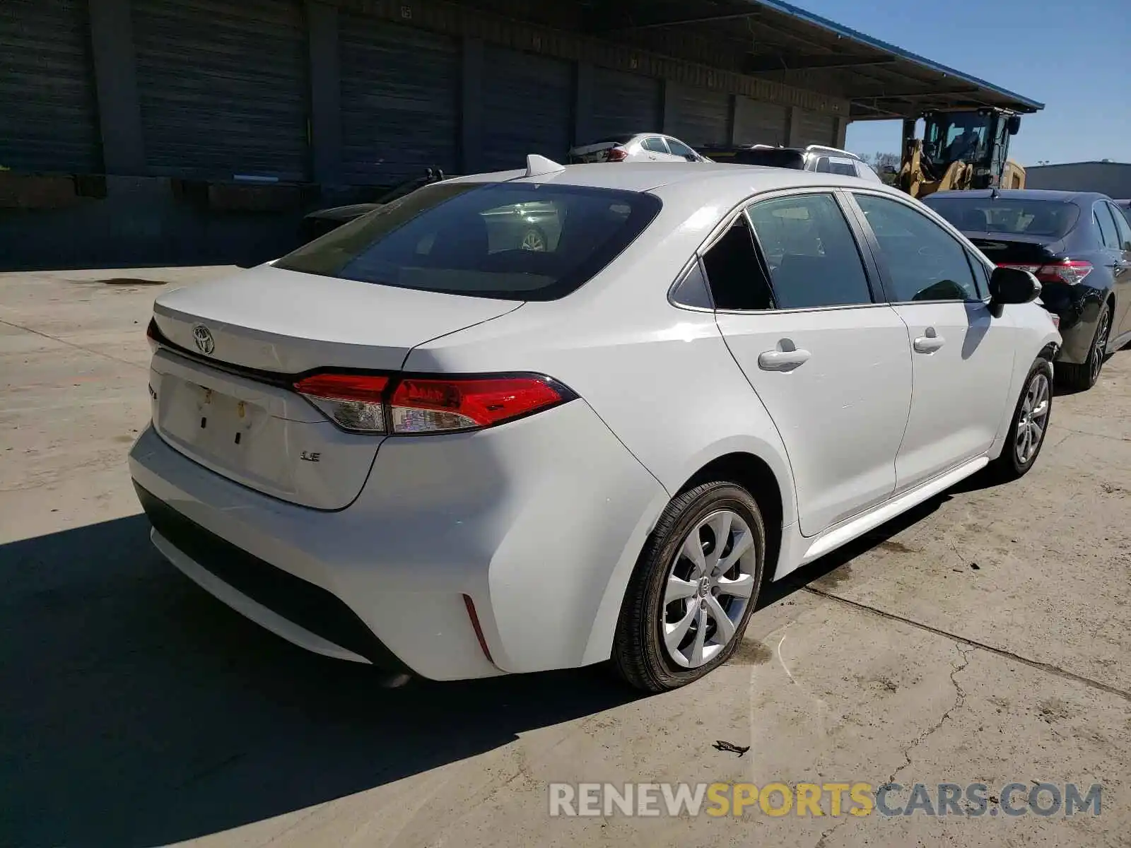 4 Photograph of a damaged car JTDEPRAE1LJ095862 TOYOTA COROLLA 2020