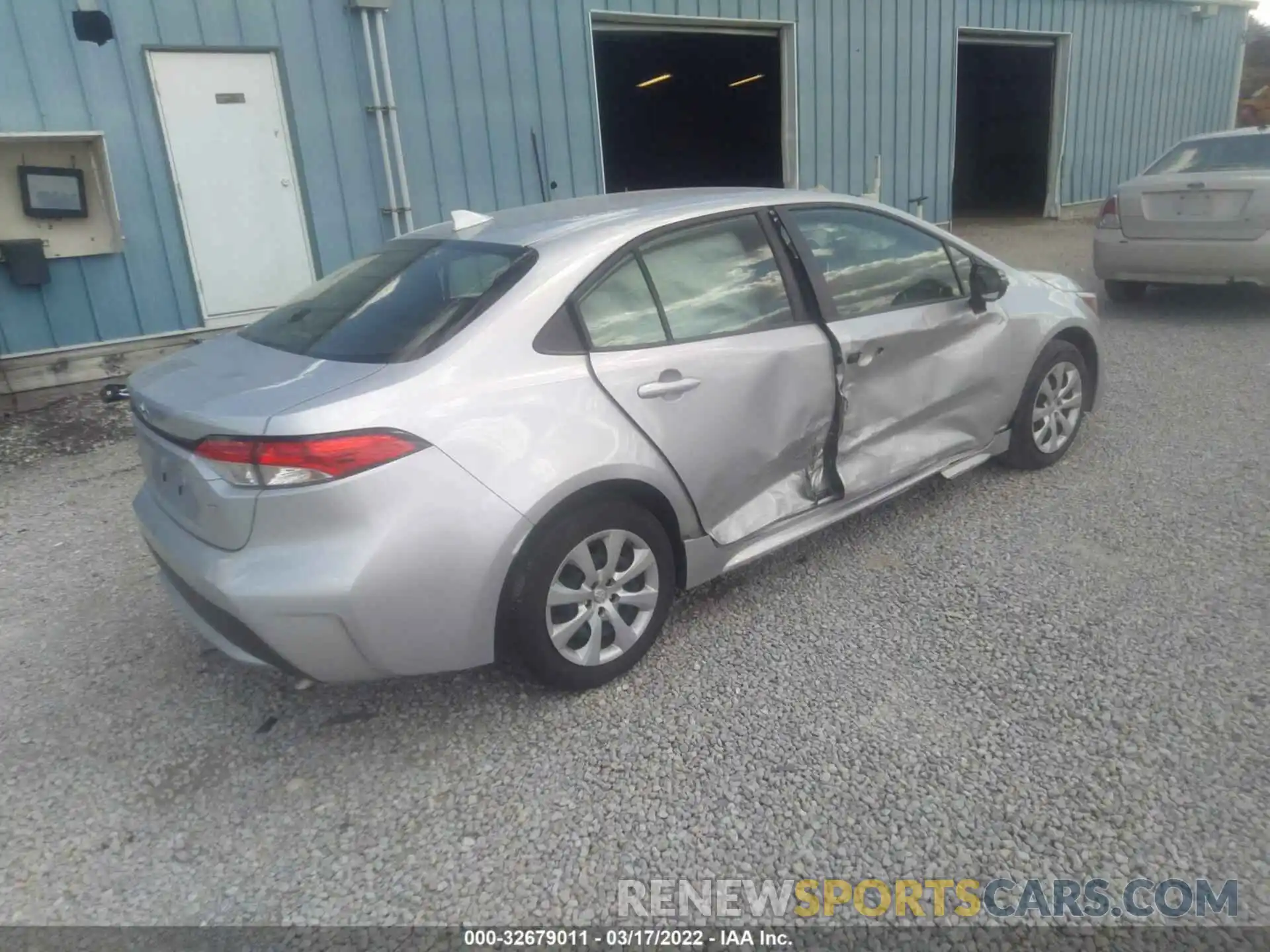 4 Photograph of a damaged car JTDEPRAE1LJ096896 TOYOTA COROLLA 2020