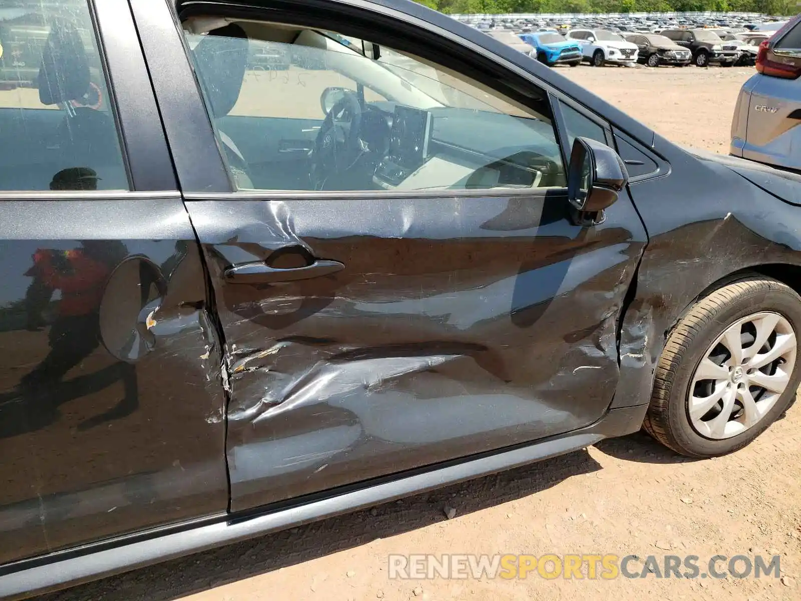 9 Photograph of a damaged car JTDEPRAE1LJ096963 TOYOTA COROLLA 2020