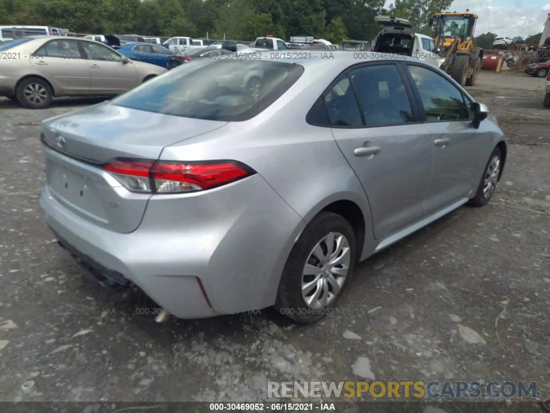 4 Photograph of a damaged car JTDEPRAE1LJ100364 TOYOTA COROLLA 2020