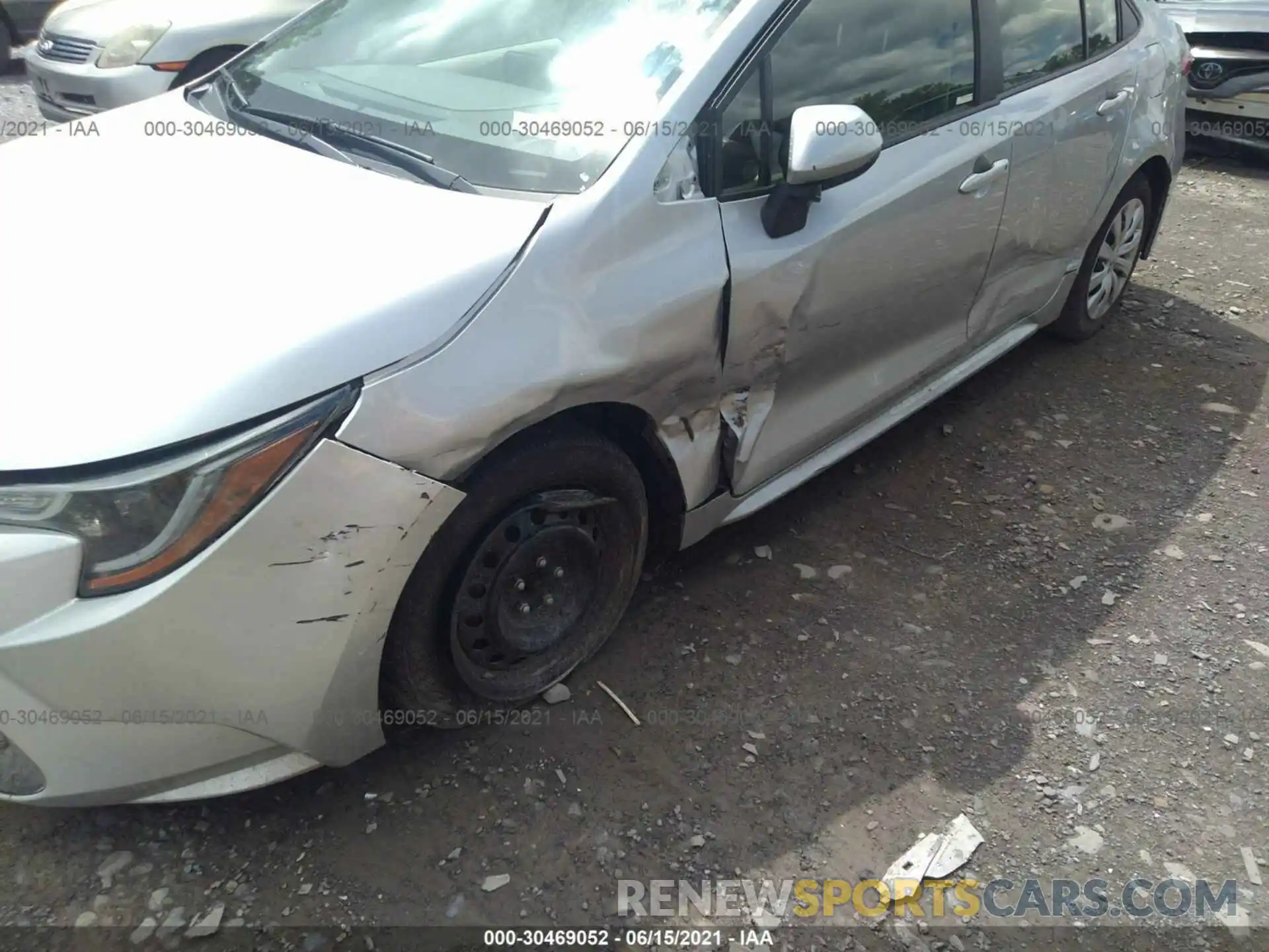 6 Photograph of a damaged car JTDEPRAE1LJ100364 TOYOTA COROLLA 2020