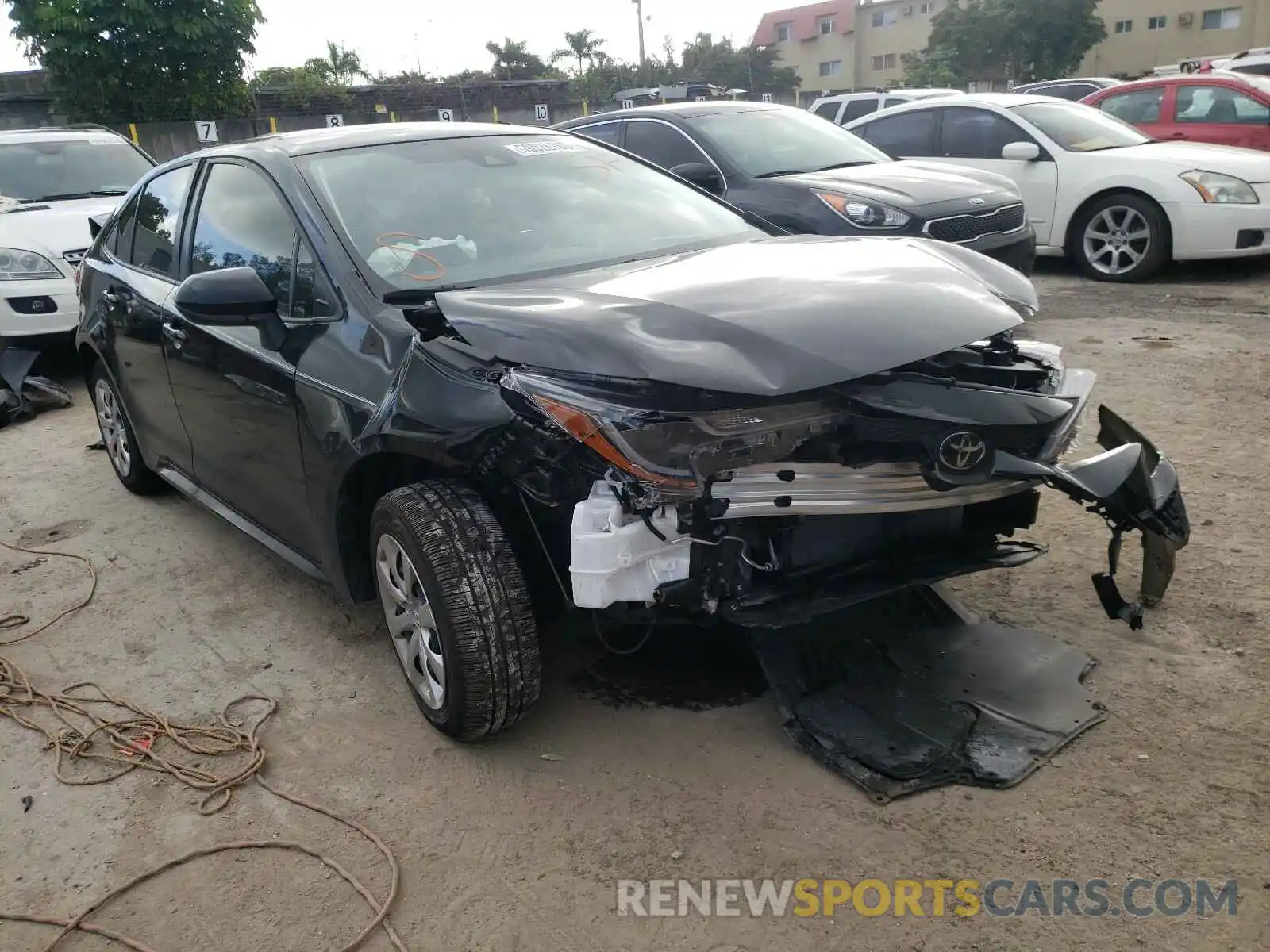 1 Photograph of a damaged car JTDEPRAE1LJ101496 TOYOTA COROLLA 2020